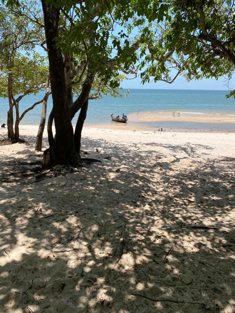 Casa na Praia de Ponta de Pedras