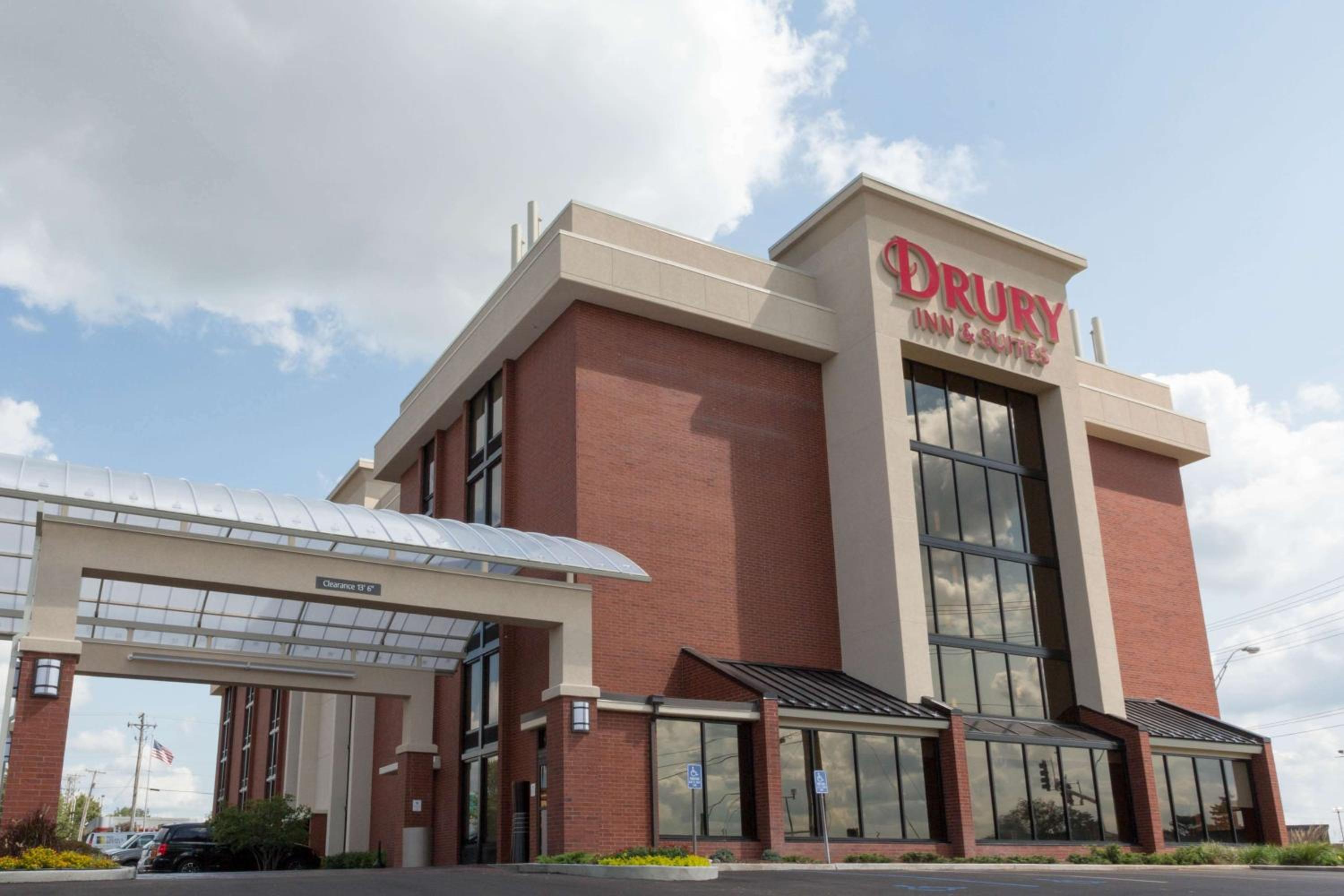 Columbia Vacations - Drury Inn Suites Columbia Stadium Boulevard - Property Image 16
