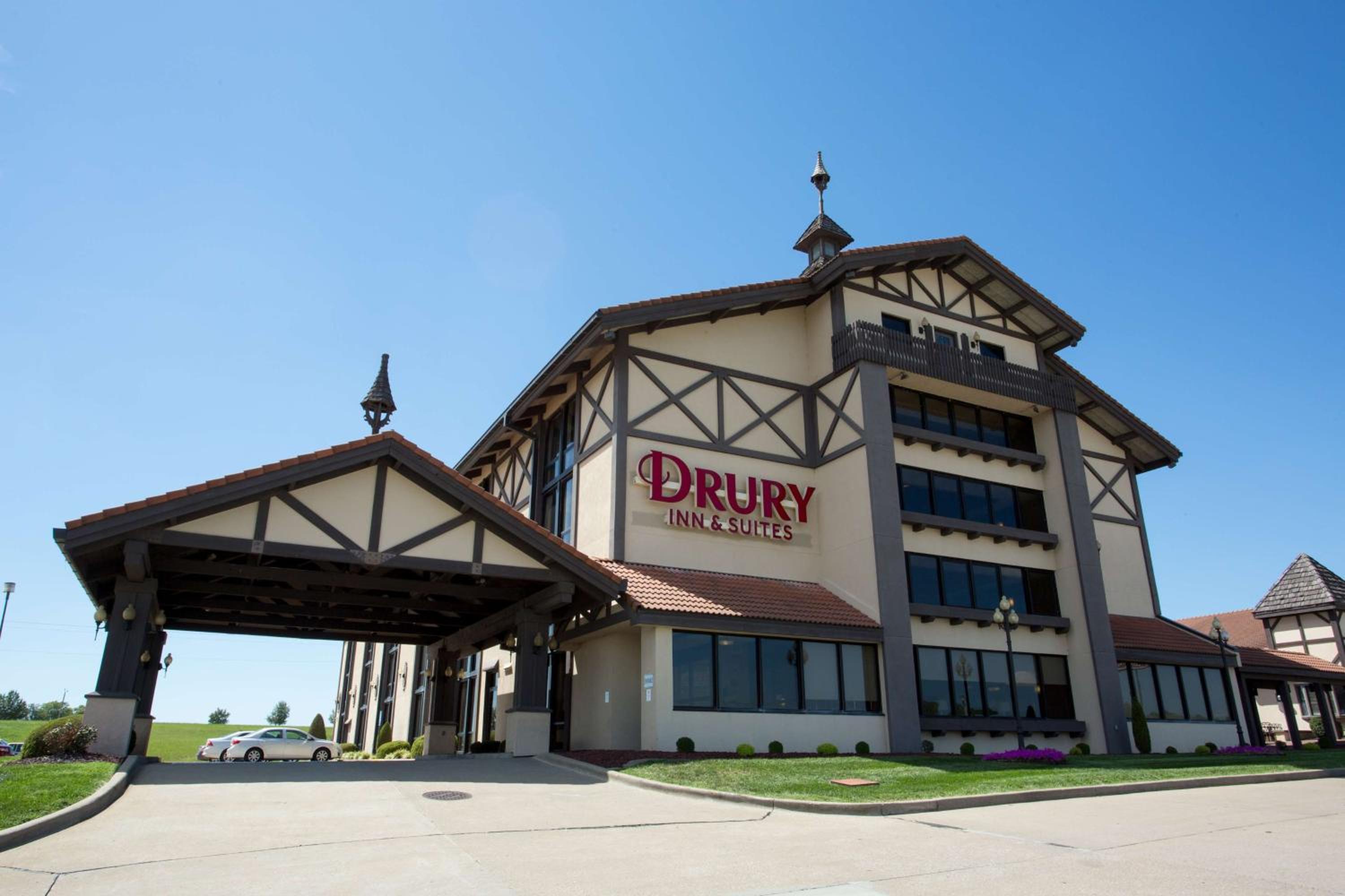 Hotel Drury Inn & Suites Jackson MO - Image 1