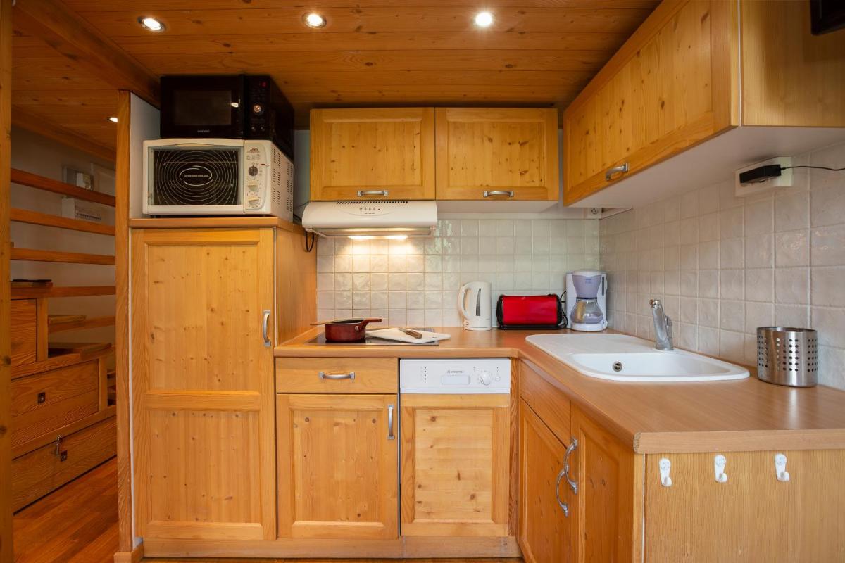 Résidence Grand Roc - Ancolies 220 - Happy Rentals view 2