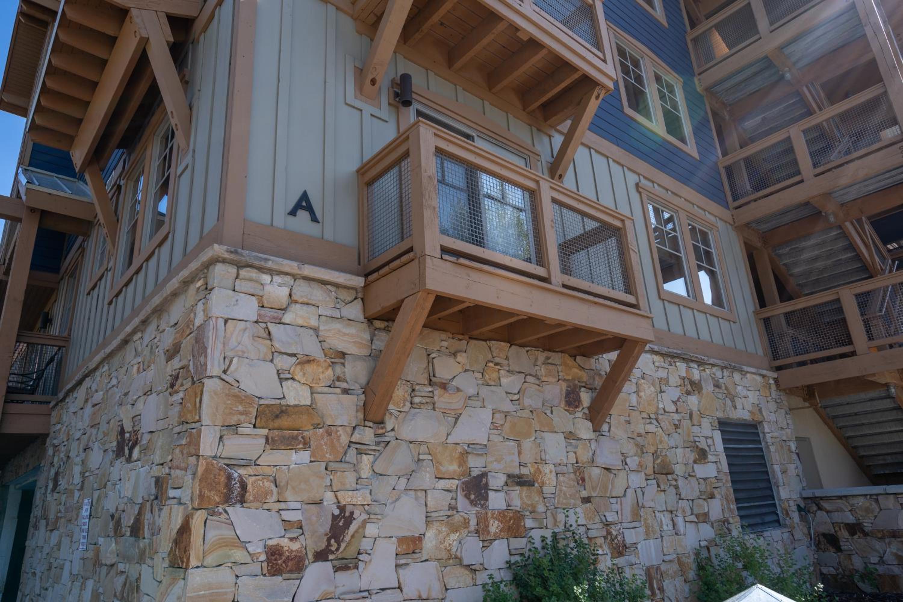 Town Point Condos by Park City Vacations view 3