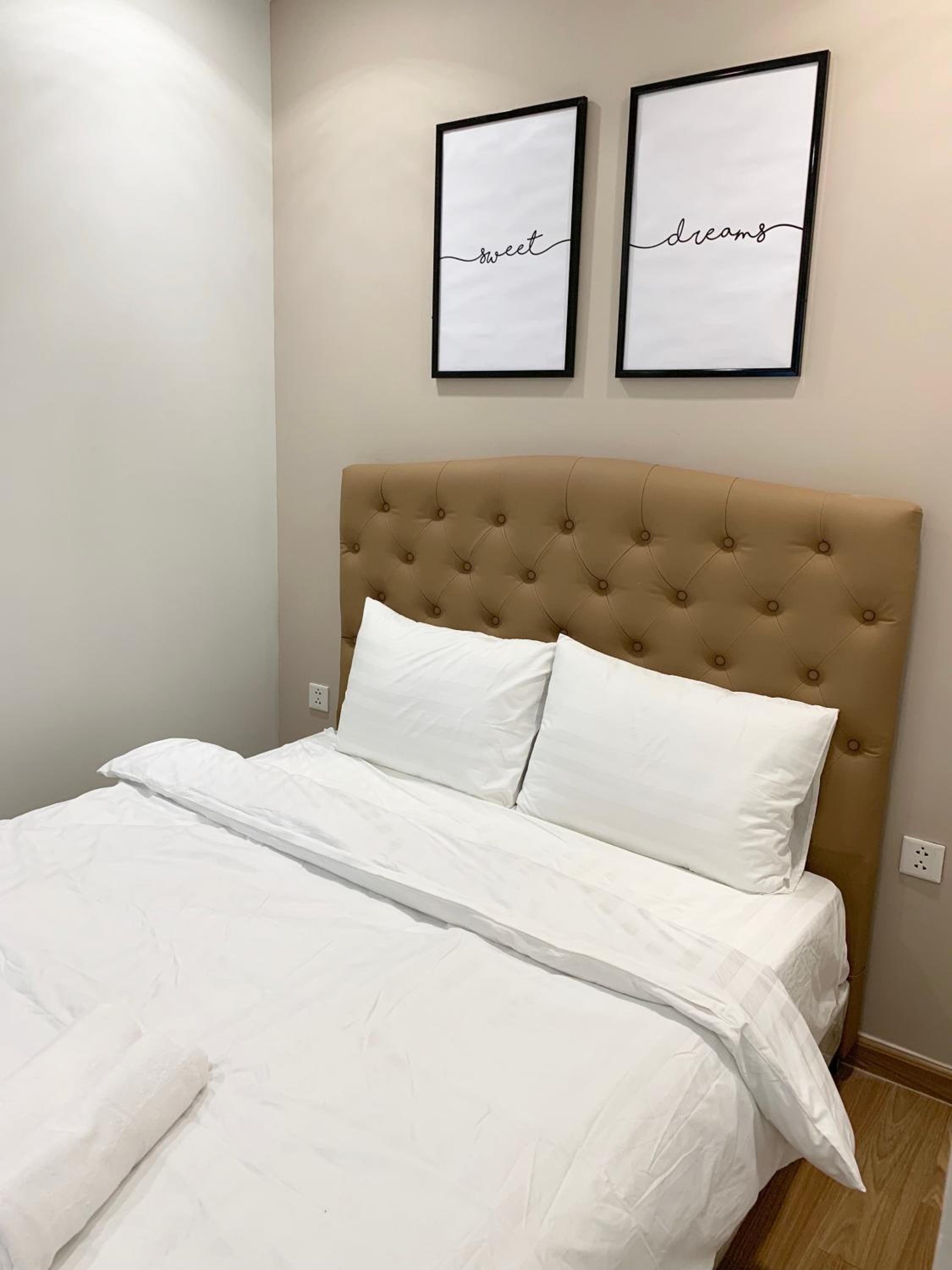 ParkHill 2Bedrooms *LuxuryService* Hanoi Centre