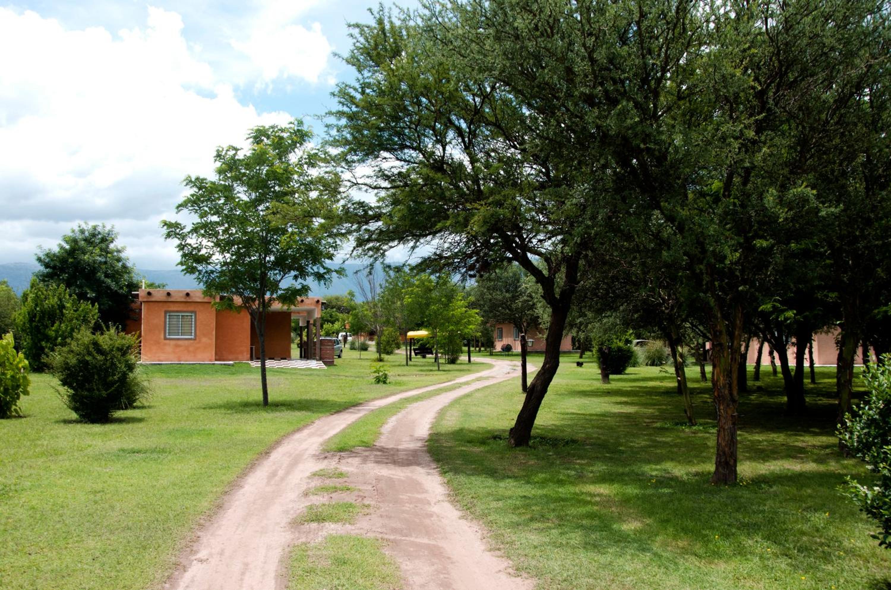 Yerba Buena casas de campo - Nono