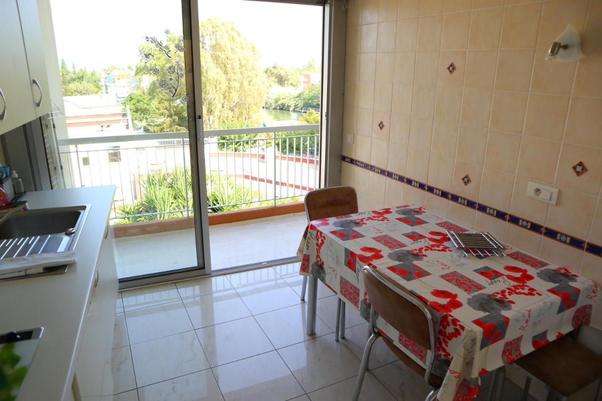 Somptueux 3 pièces vue sur piscine, photo 11