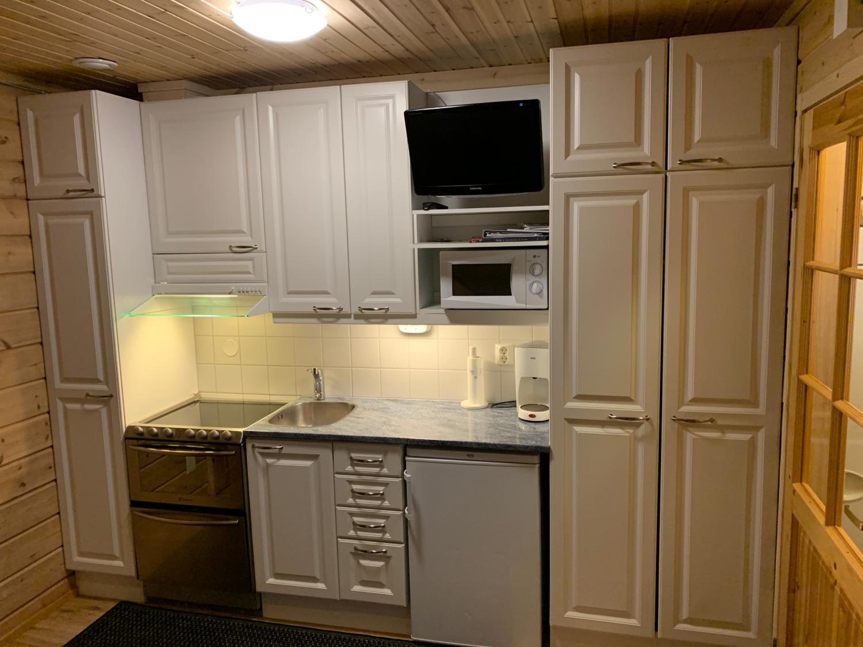 Photo 11