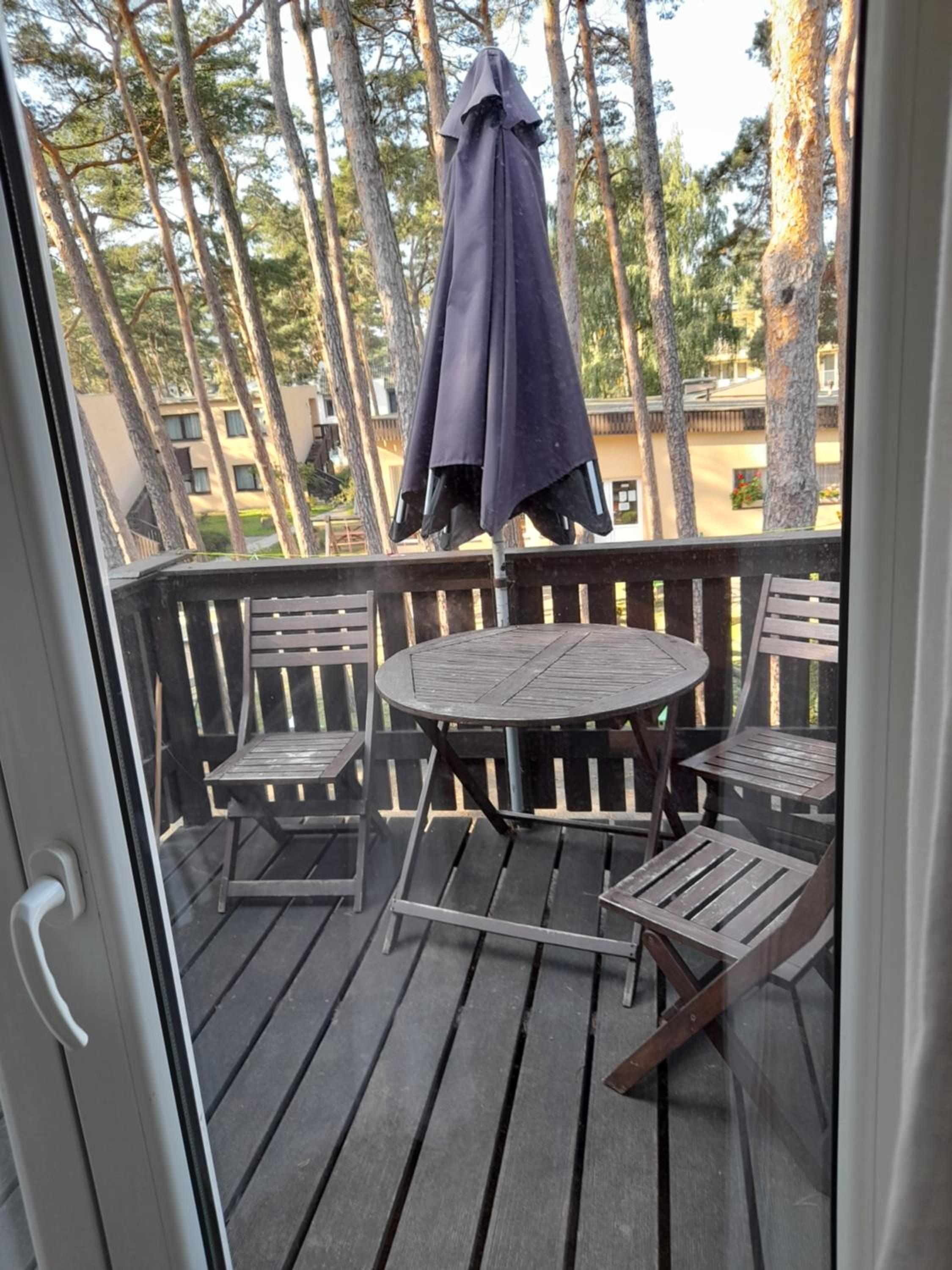 balcony