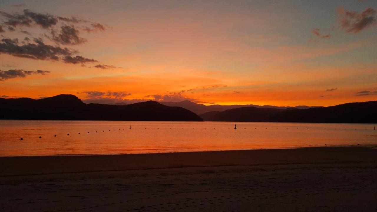 Casa praias de São Gonçalo em Paraty RJ