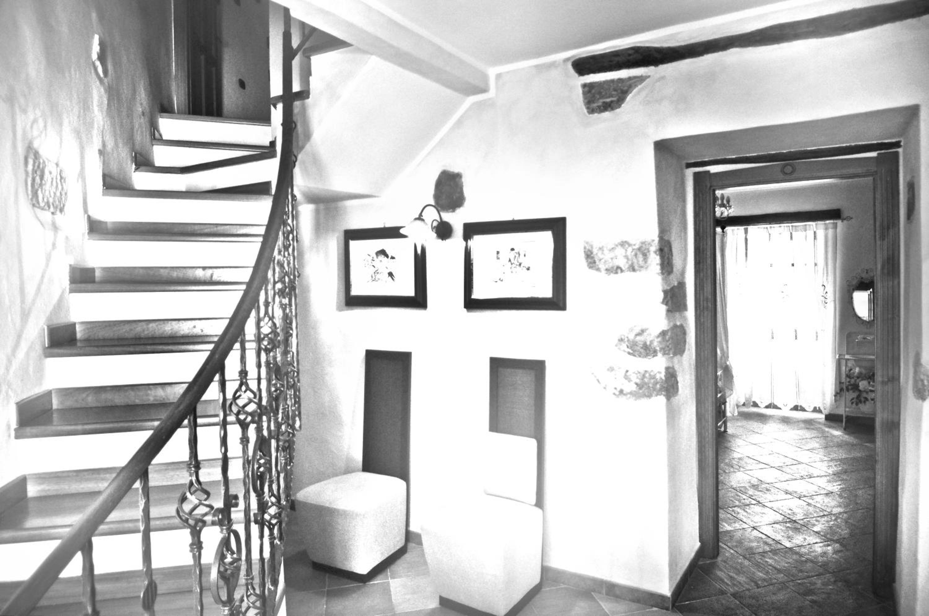 Casa De Ajala - B&B de Charme in Antica Dimora totalmente ristrutturata e dotata di tutti i confort Bagni privati Spazio living Patio esterno Ambienti clim