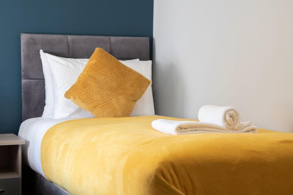 Central Ashford Stay for All view 4