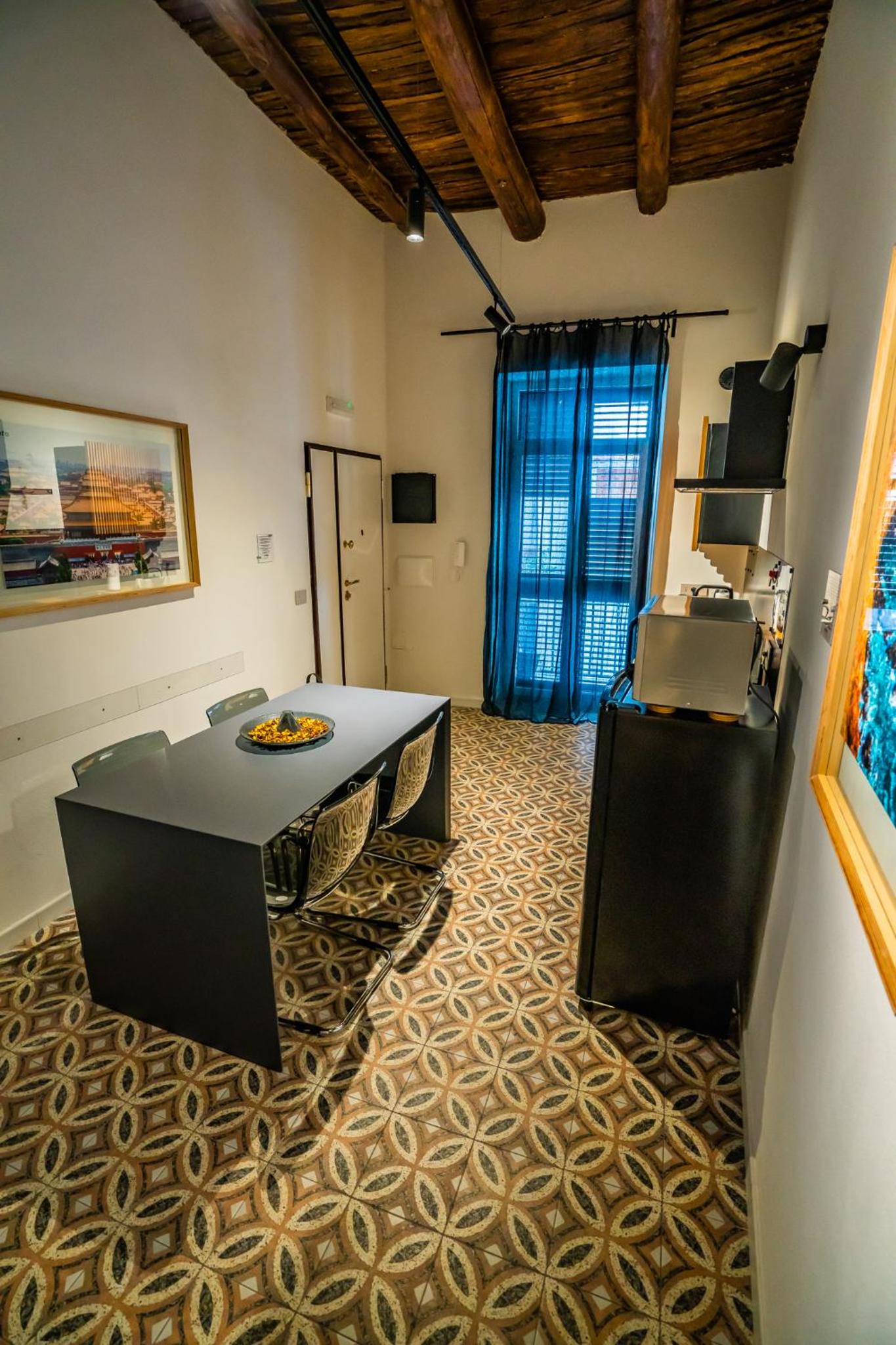 Vinto House Salerno Old Town photo 4