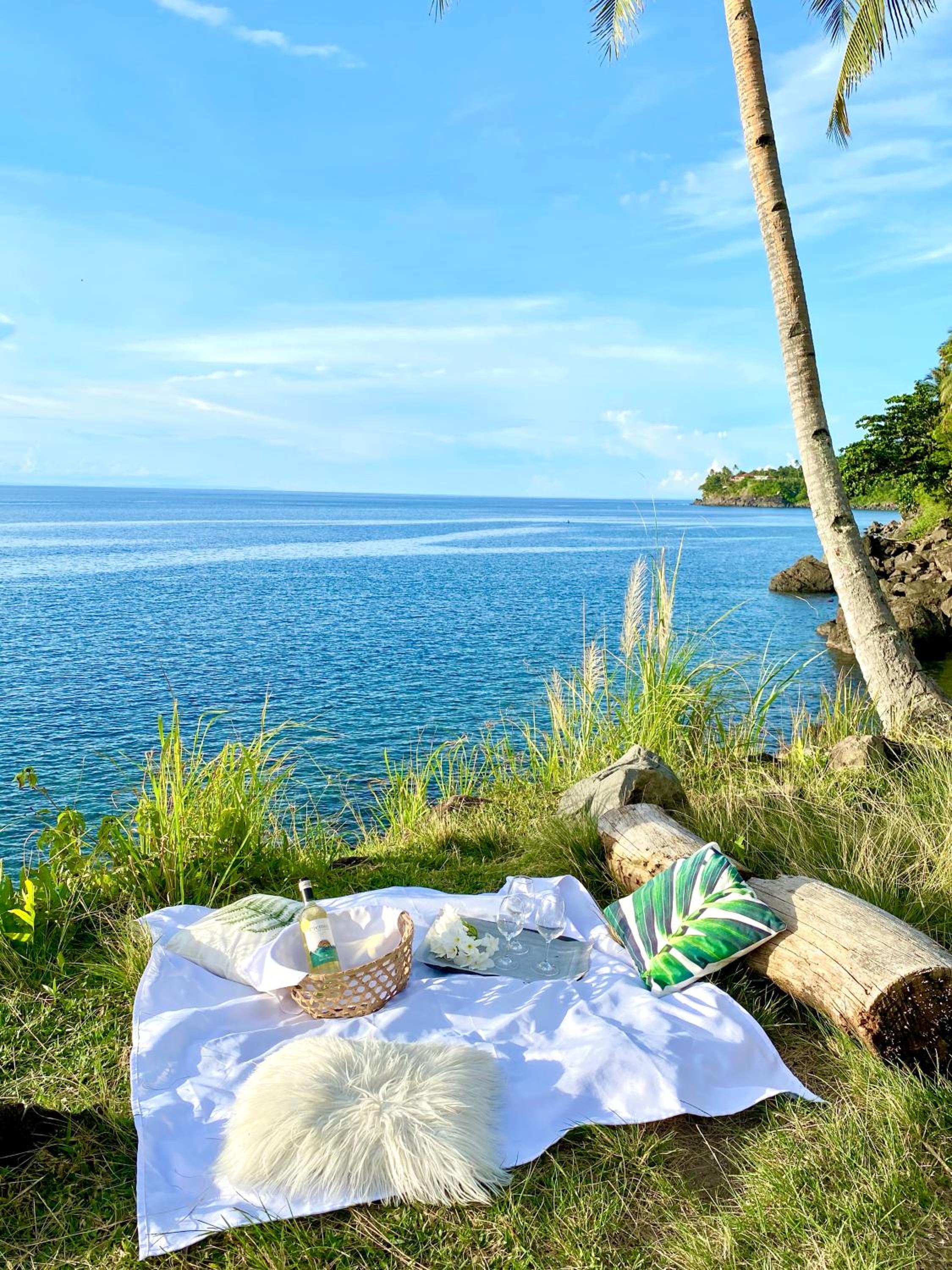 Bintana Sa Paraiso