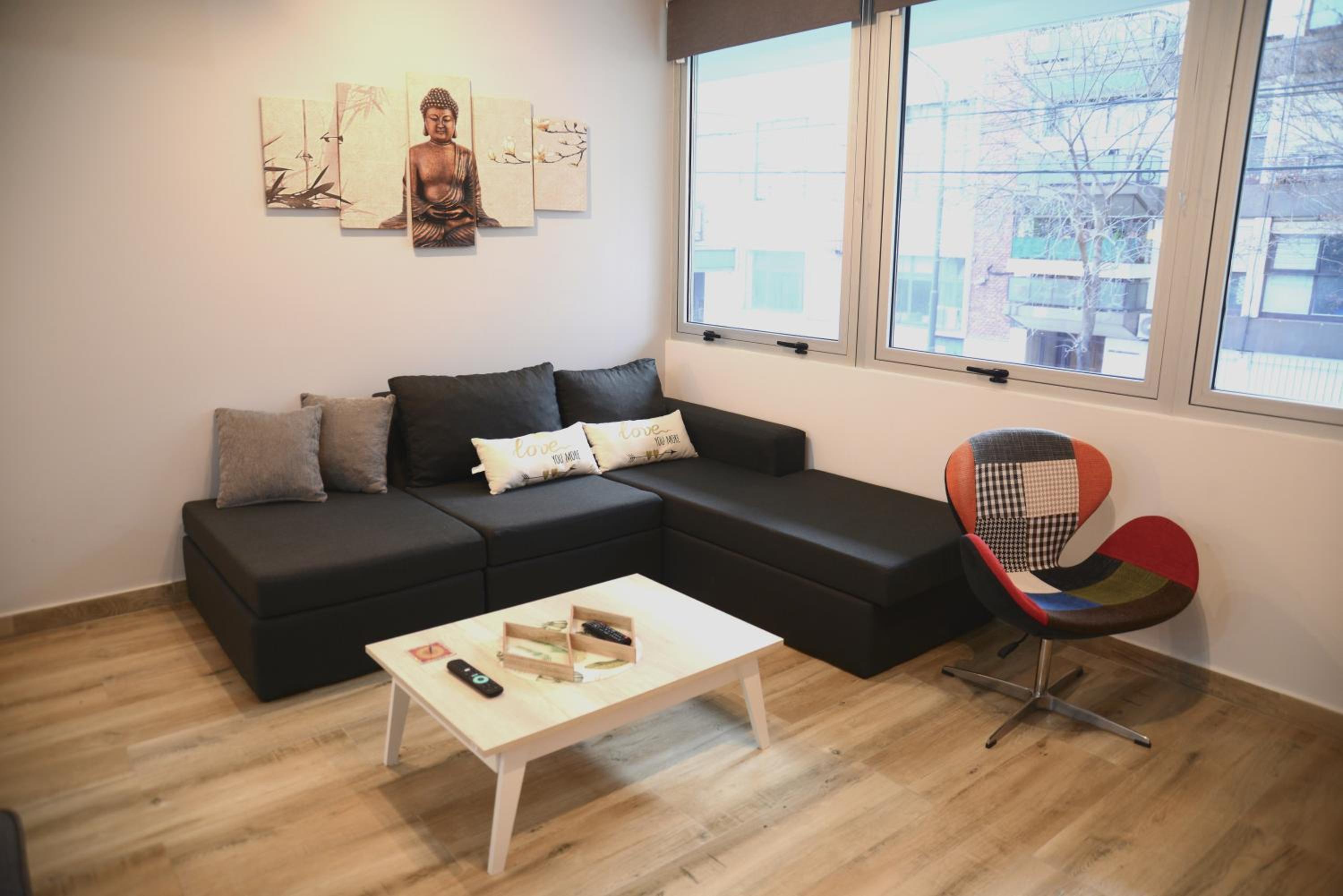Montañeses 2830 Modern Flat