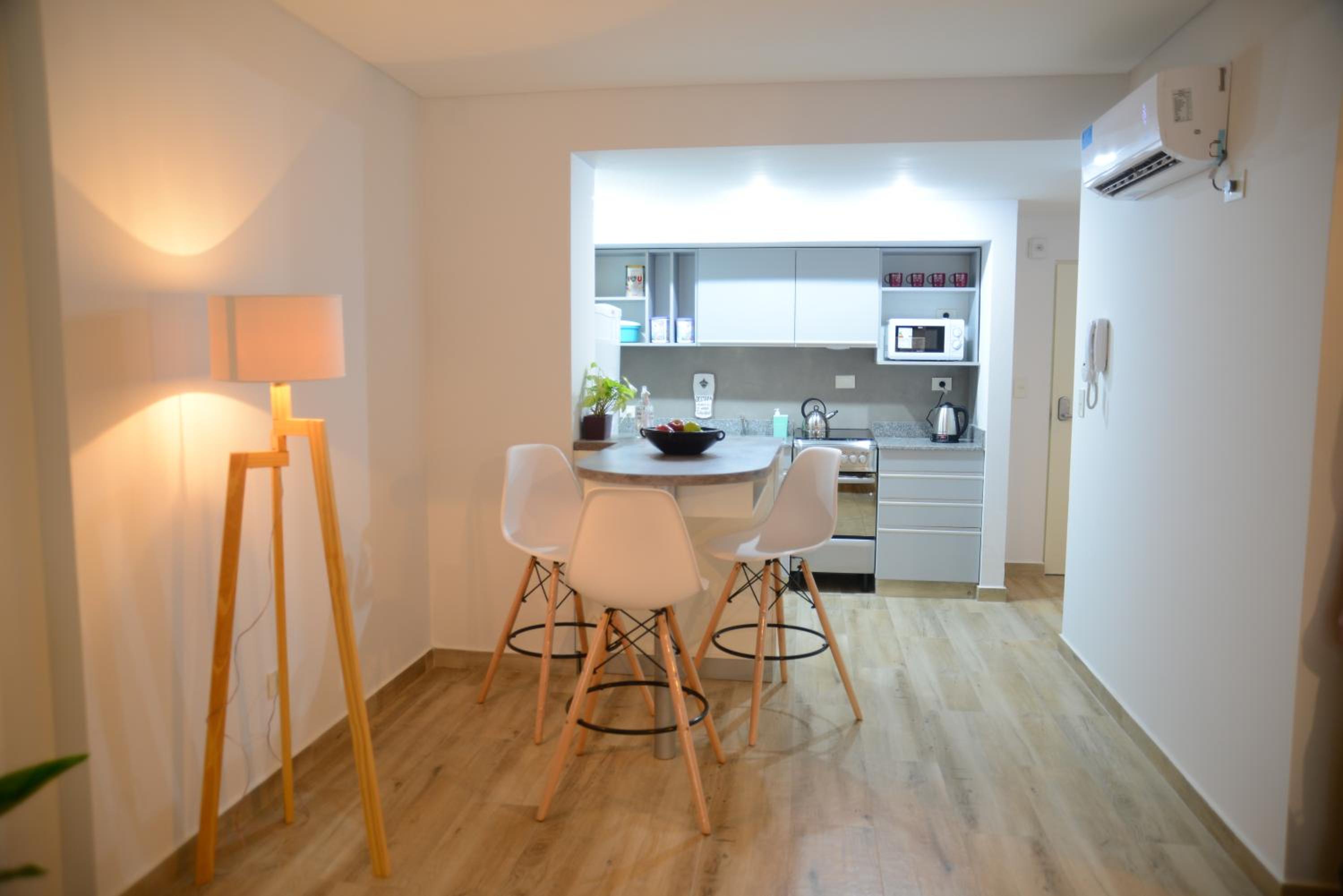 Montañeses 2830 Modern Flat