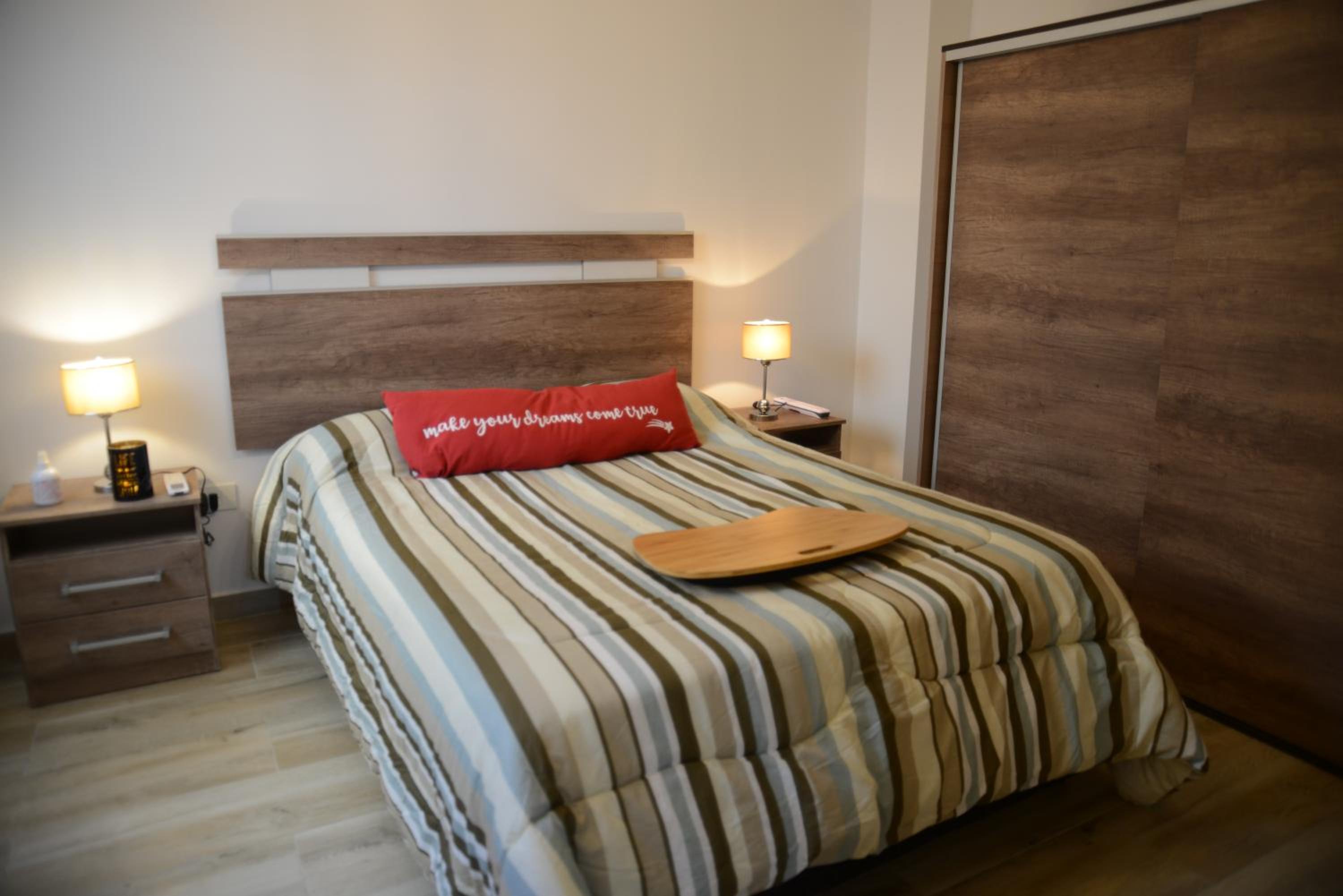 Montañeses 2830 Modern Flat