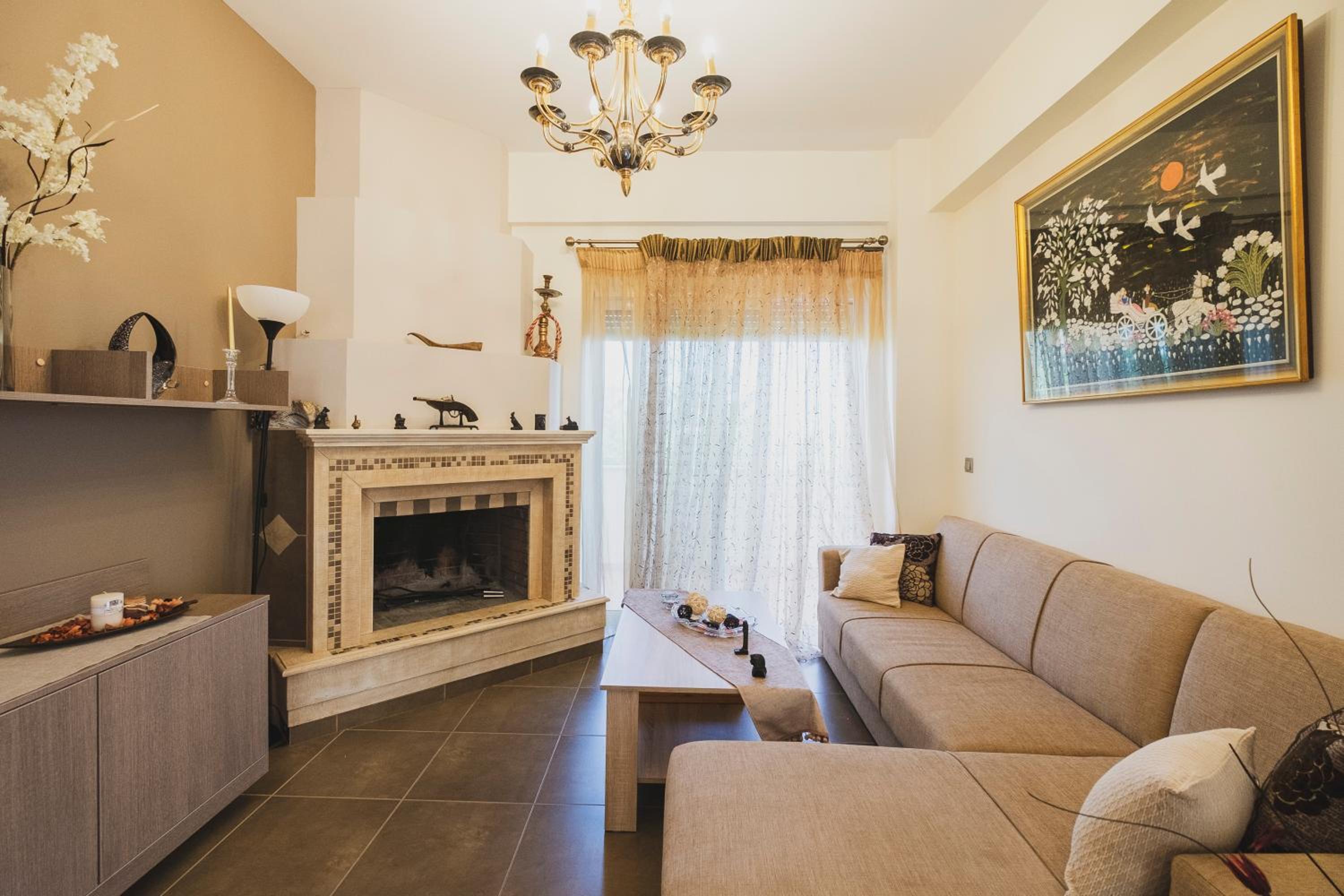 Family Home near Beach view 4