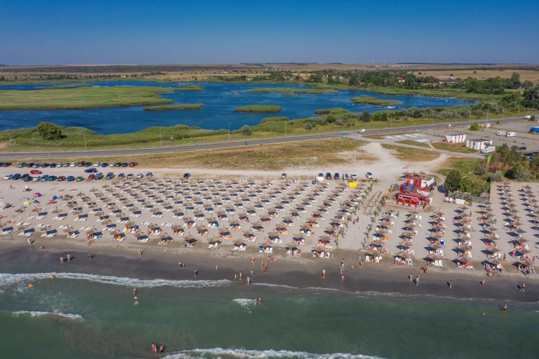 Mera Resort