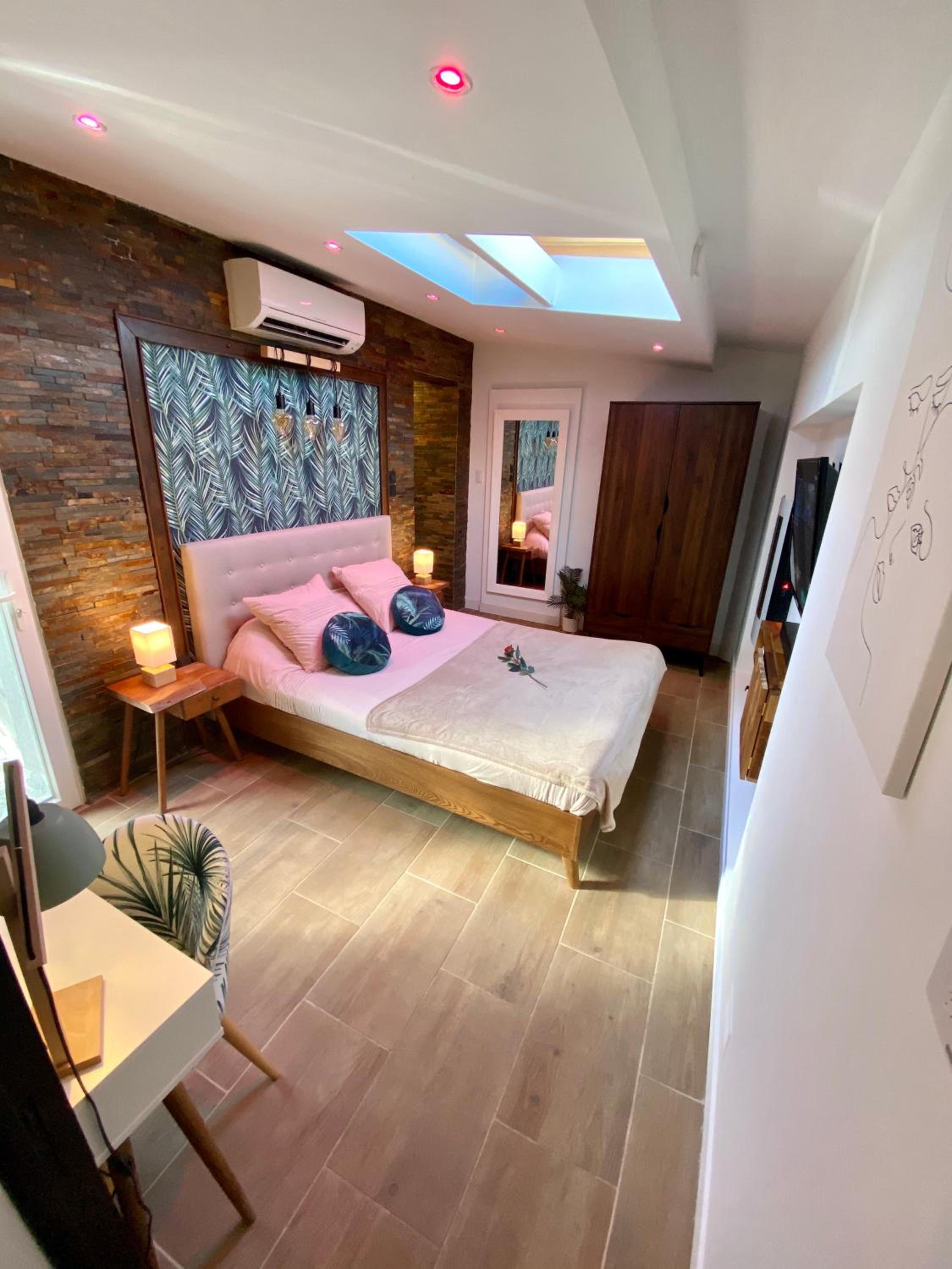 suite phantastica view 2