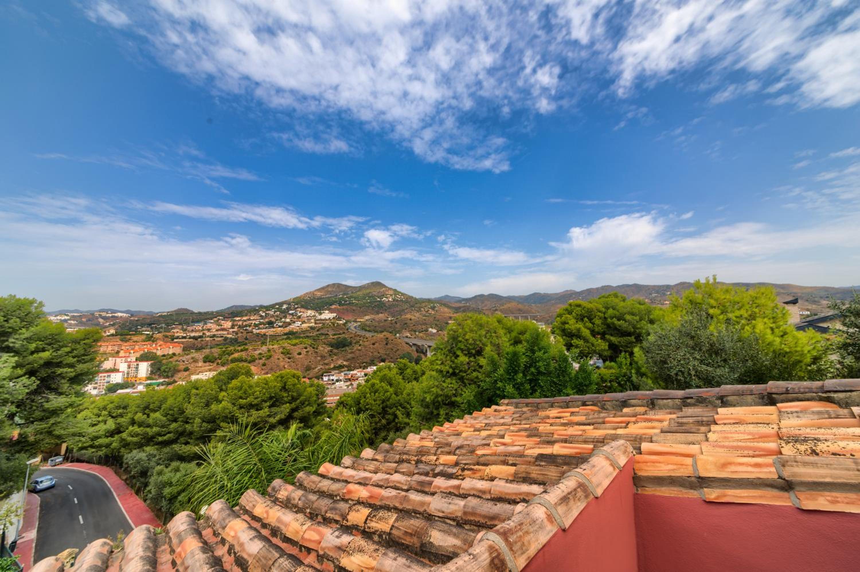 Holidays2Malaga Candado House pool & garden
