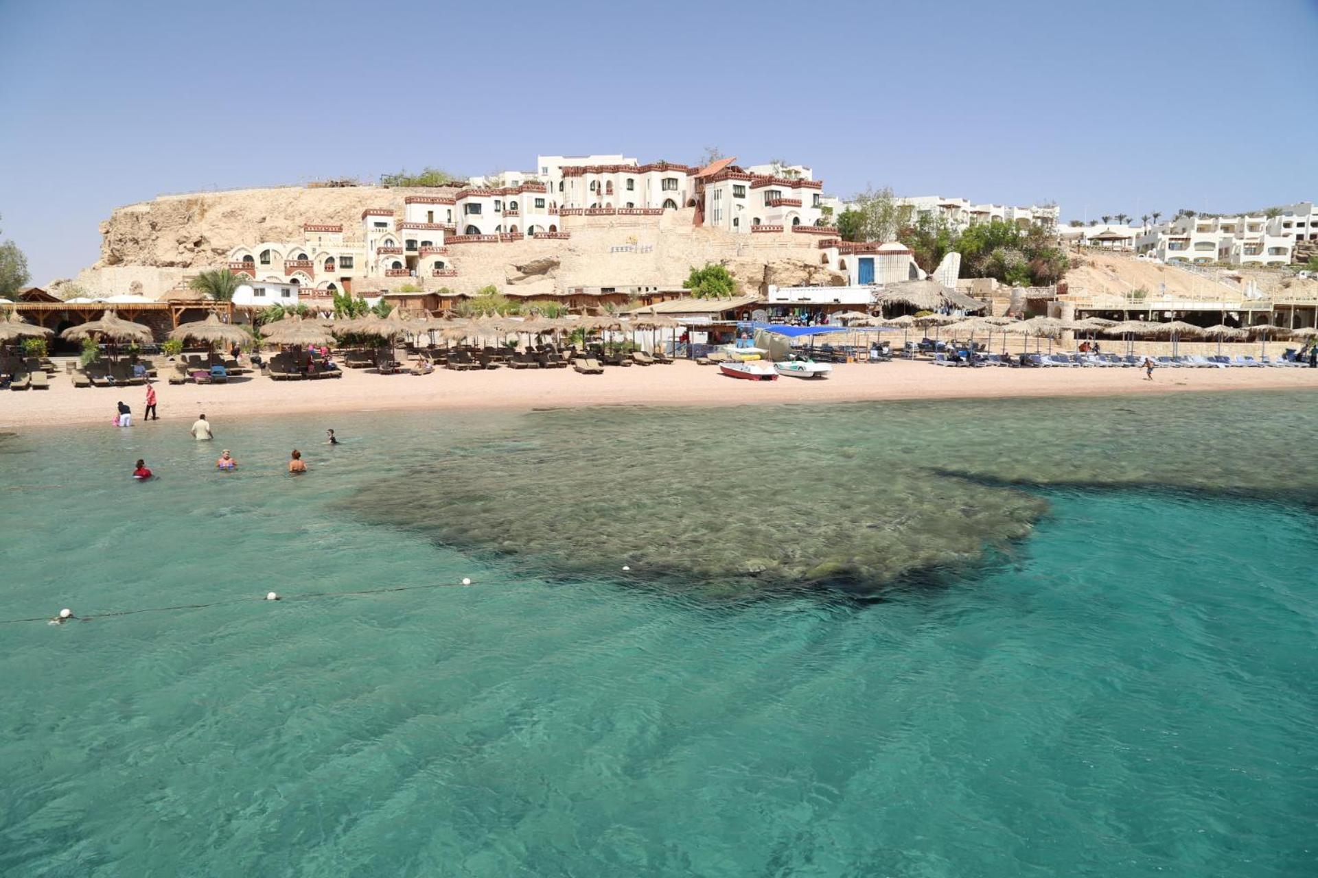 Umbi Sharks Bay Diving Village