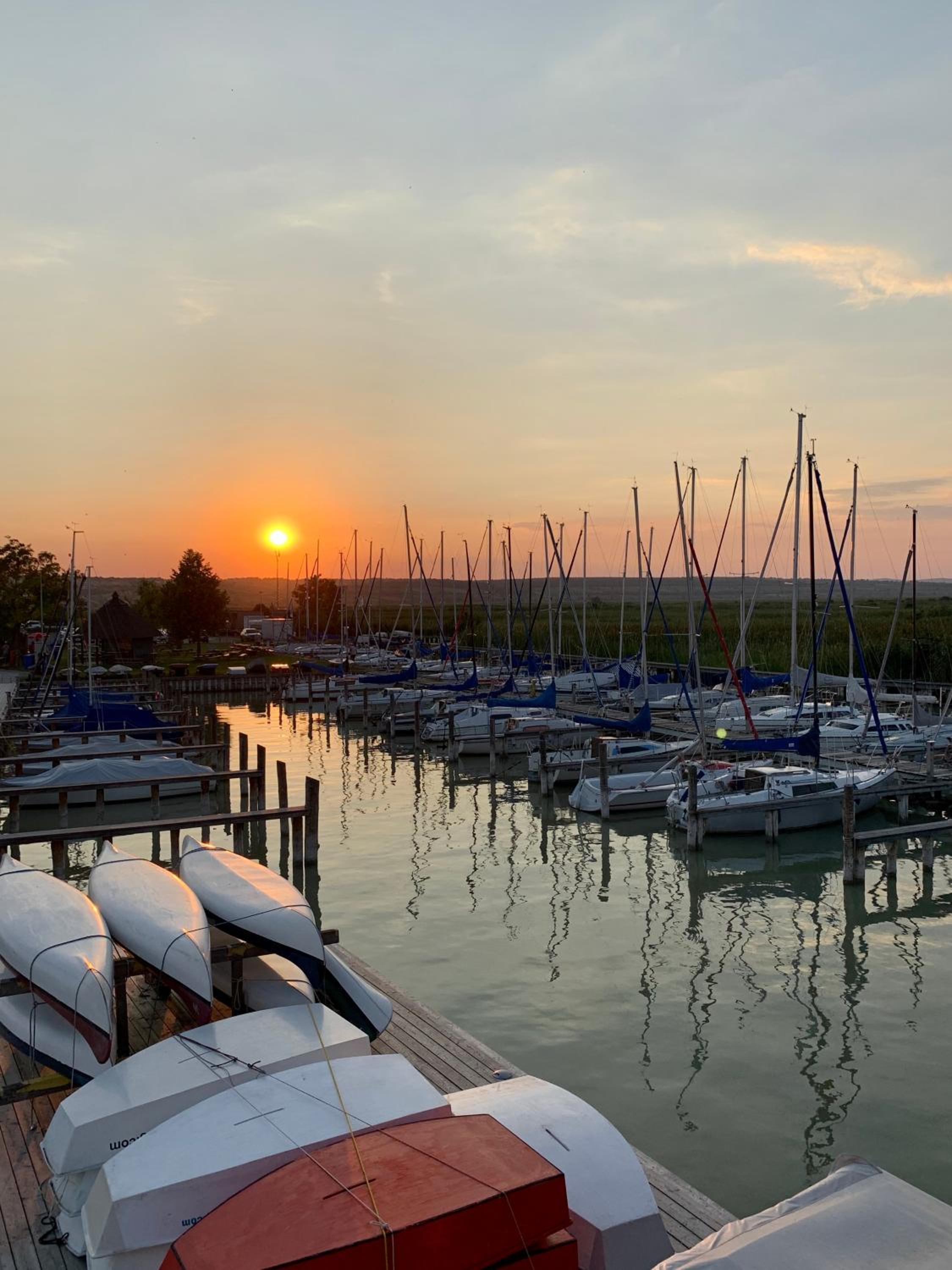 Seehütte Neusiedlersee inklusive Elektroboot