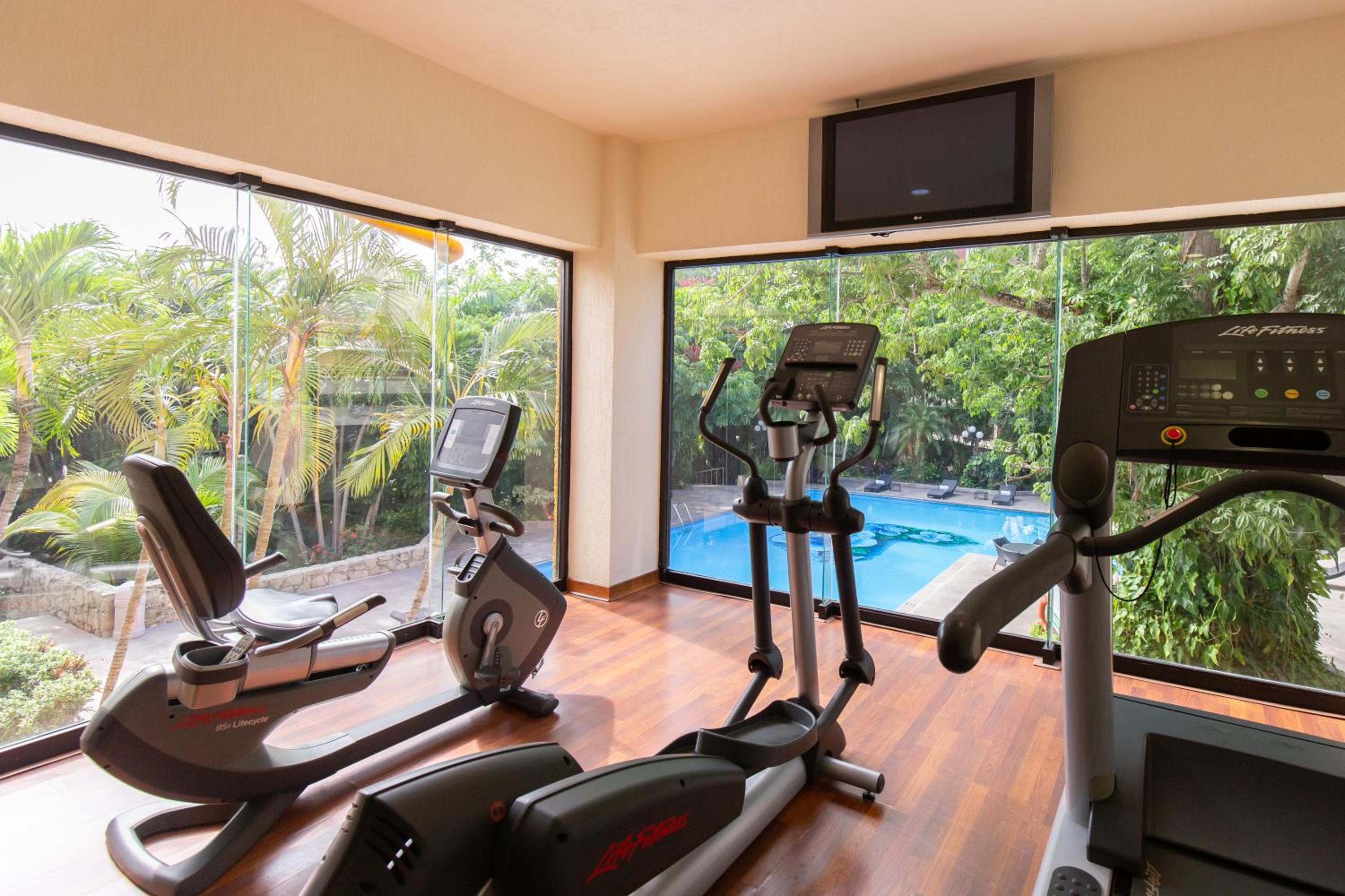 Tampico Vacations - HS HOTSSON Hotel Tampico - Property Image 5