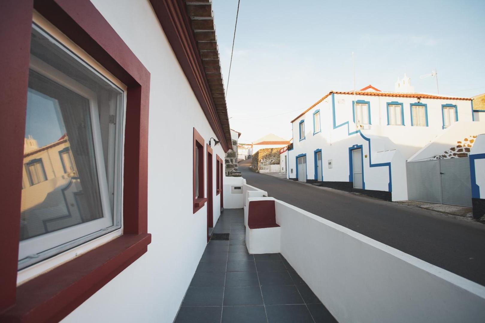 Casas da Ribeira view 4