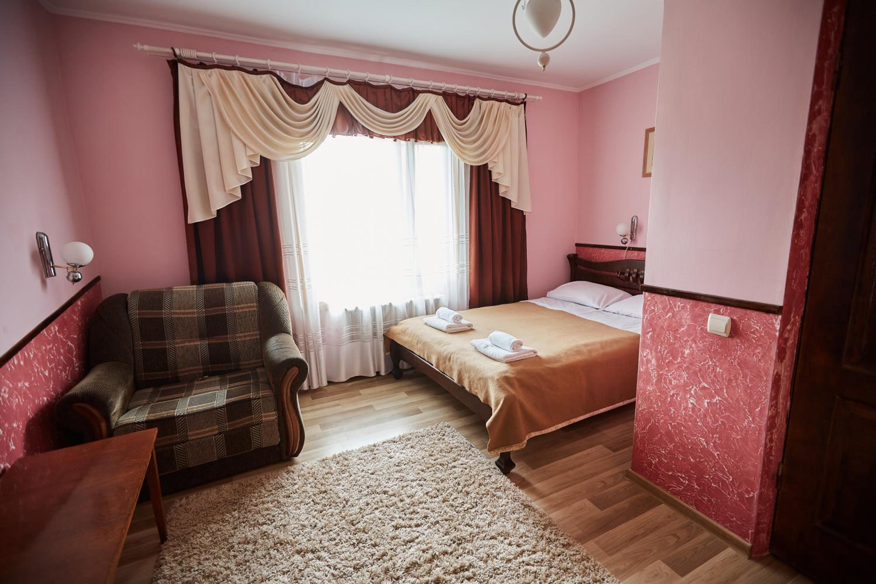 Photo 27