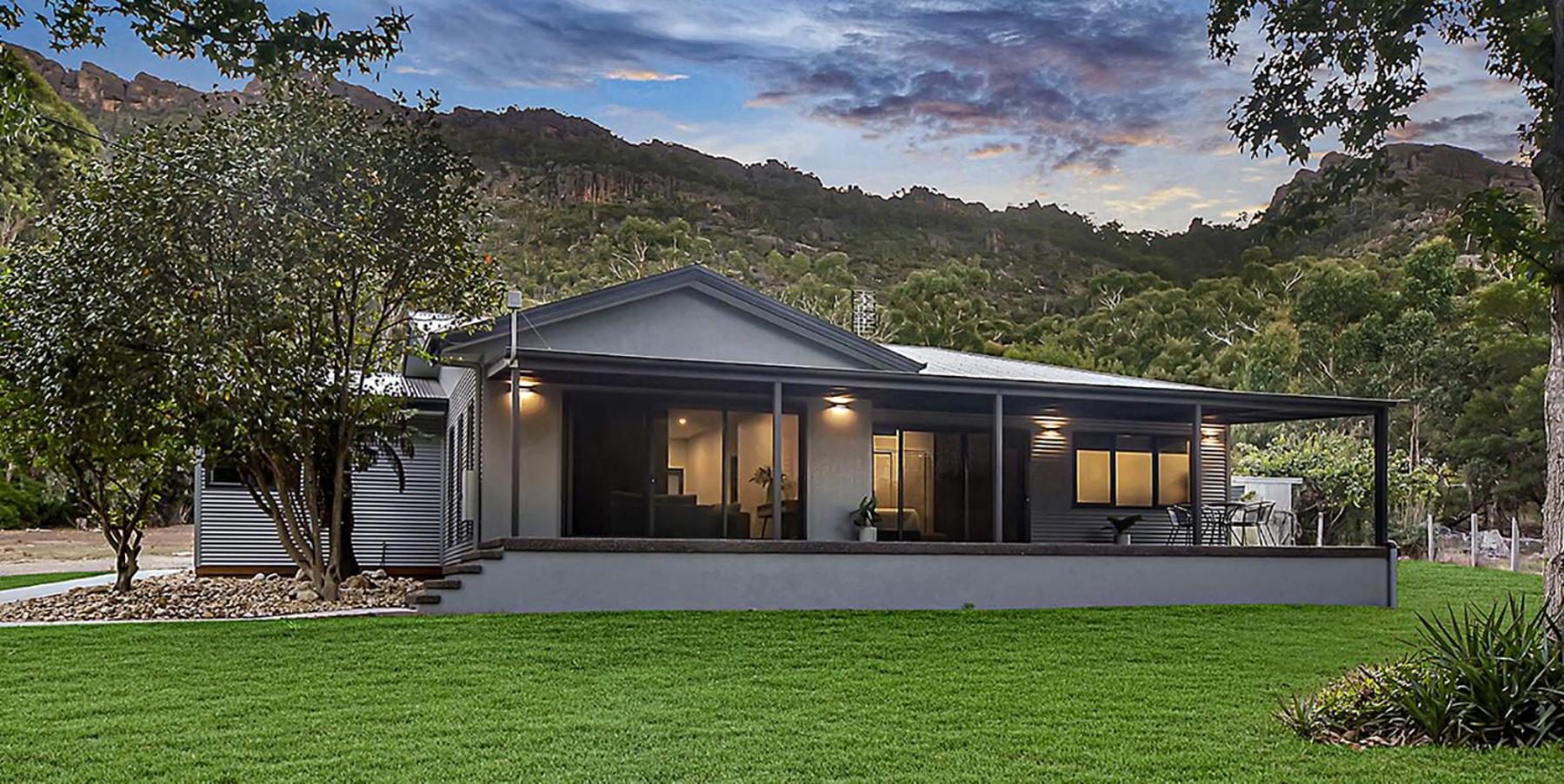 Central Views Halls Gap view 4