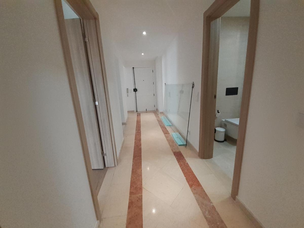 Quarteira Vacations - New Luxury Apartment in Quarteira - Property Image 18