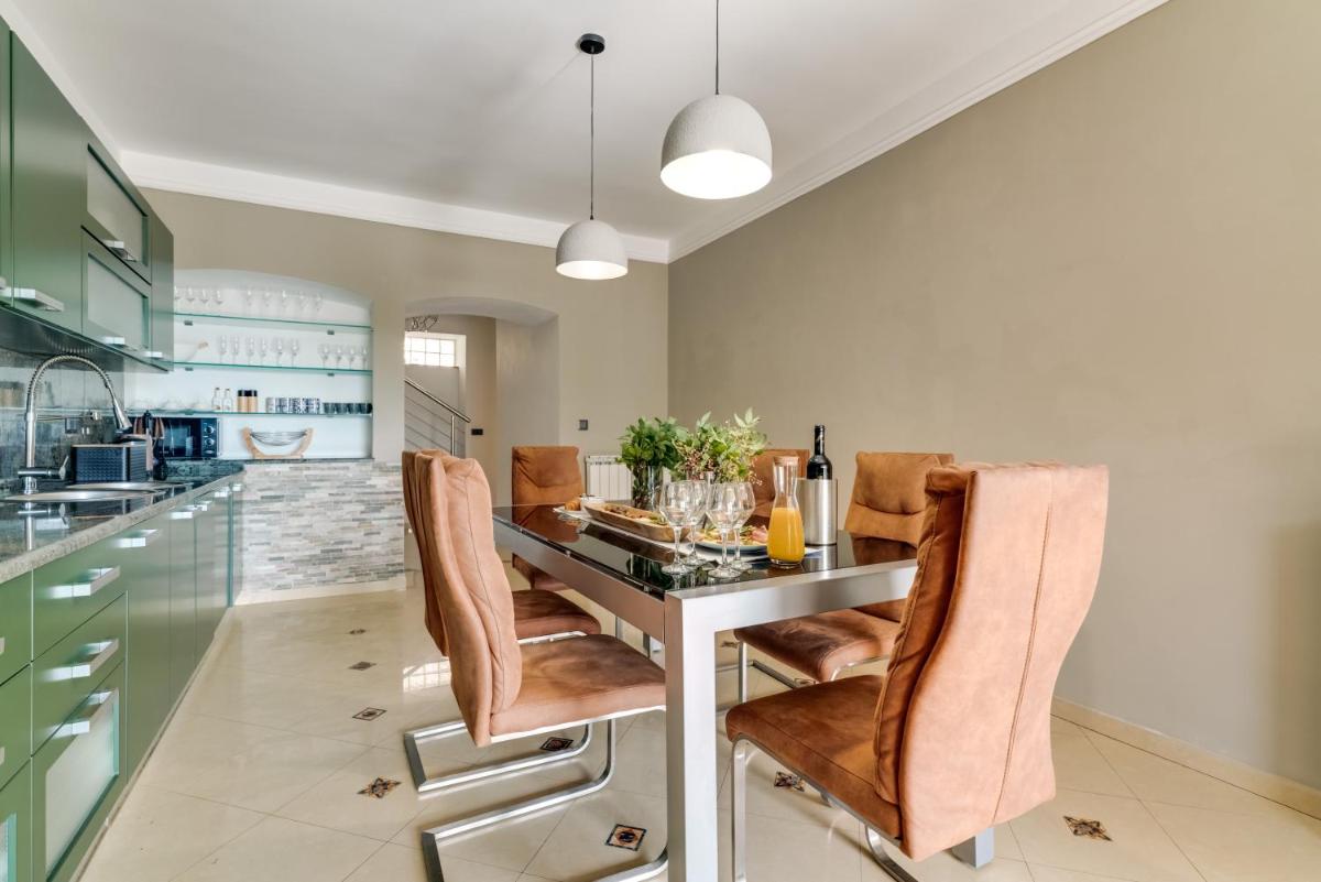 Hotel Luxury Apartment Regina - Image 1