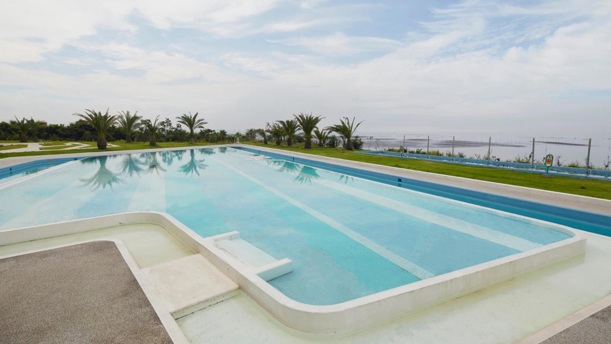 Ryugujo Spa Hotel Mikazuki Fujimitei