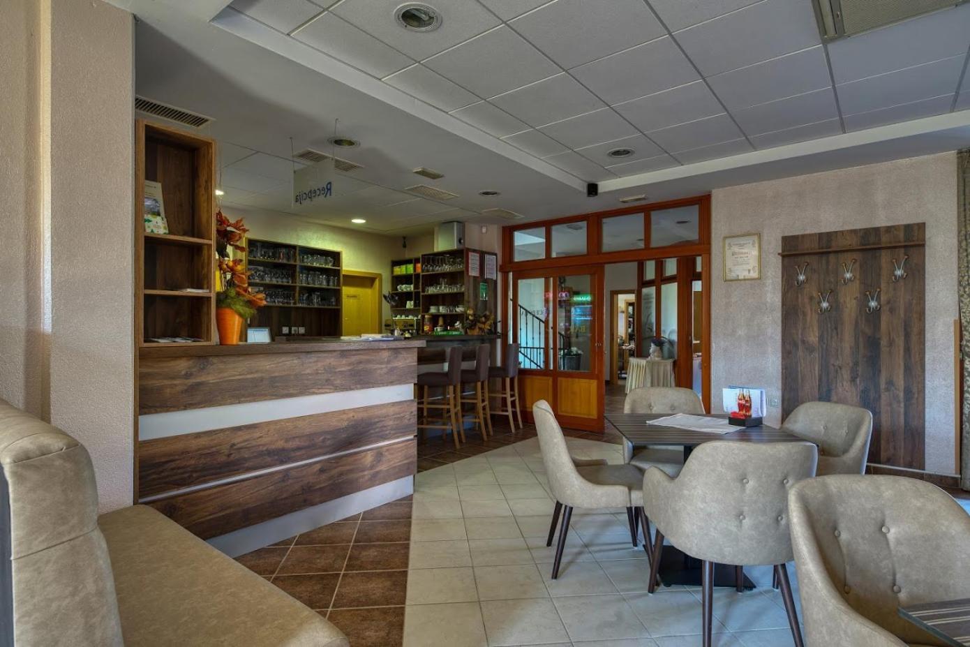 Garni Hotel Zvon view 2