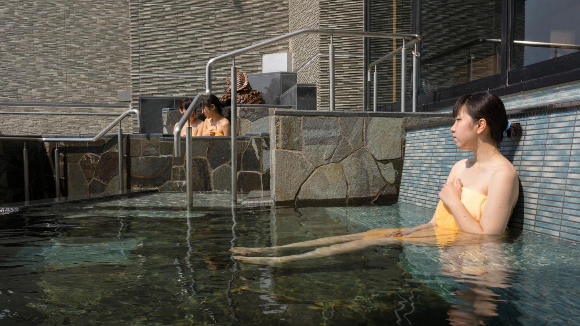 Ryugujo Spa Hotel Mikazuki Fujimitei