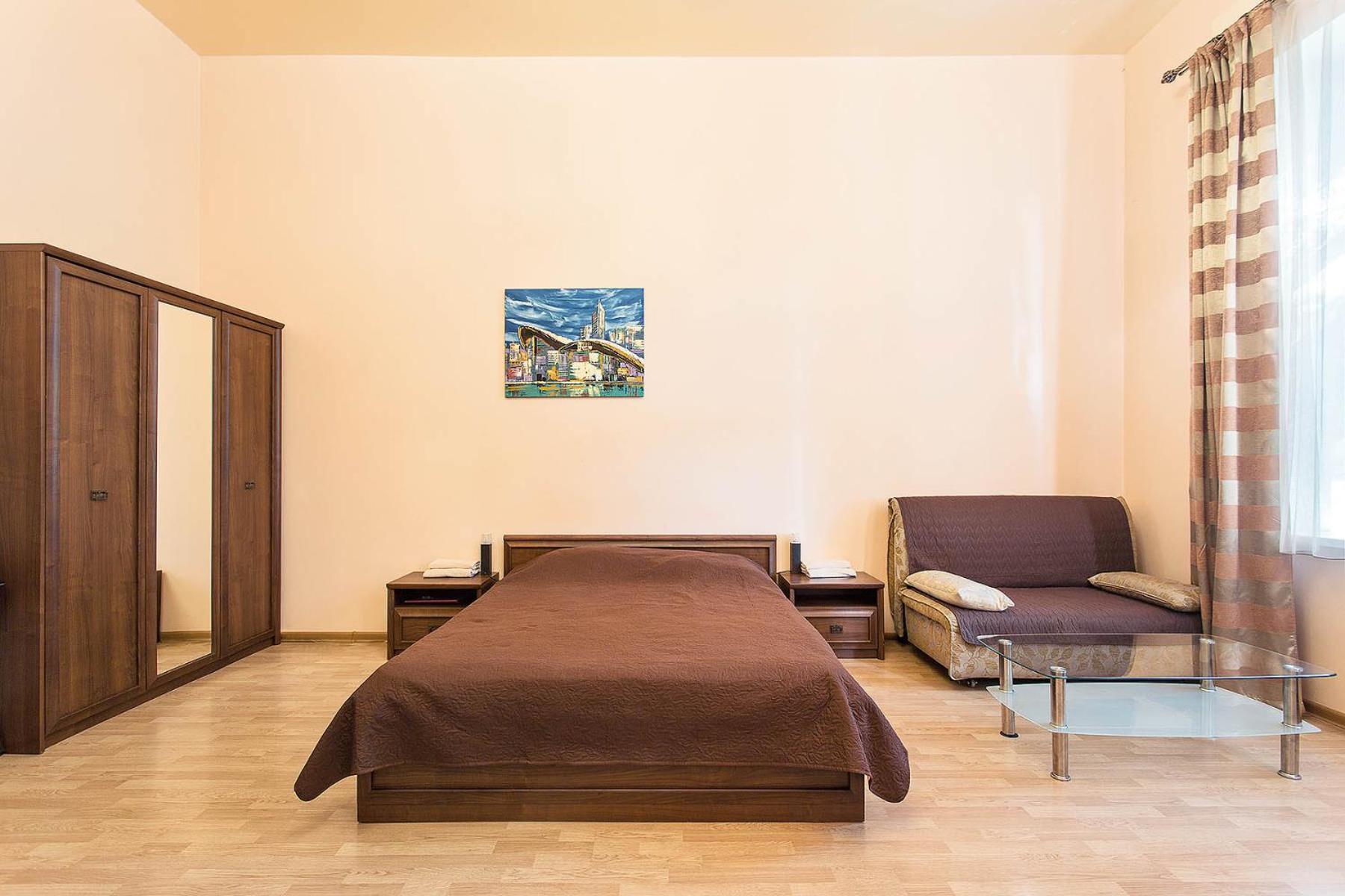 Apartments Etazh