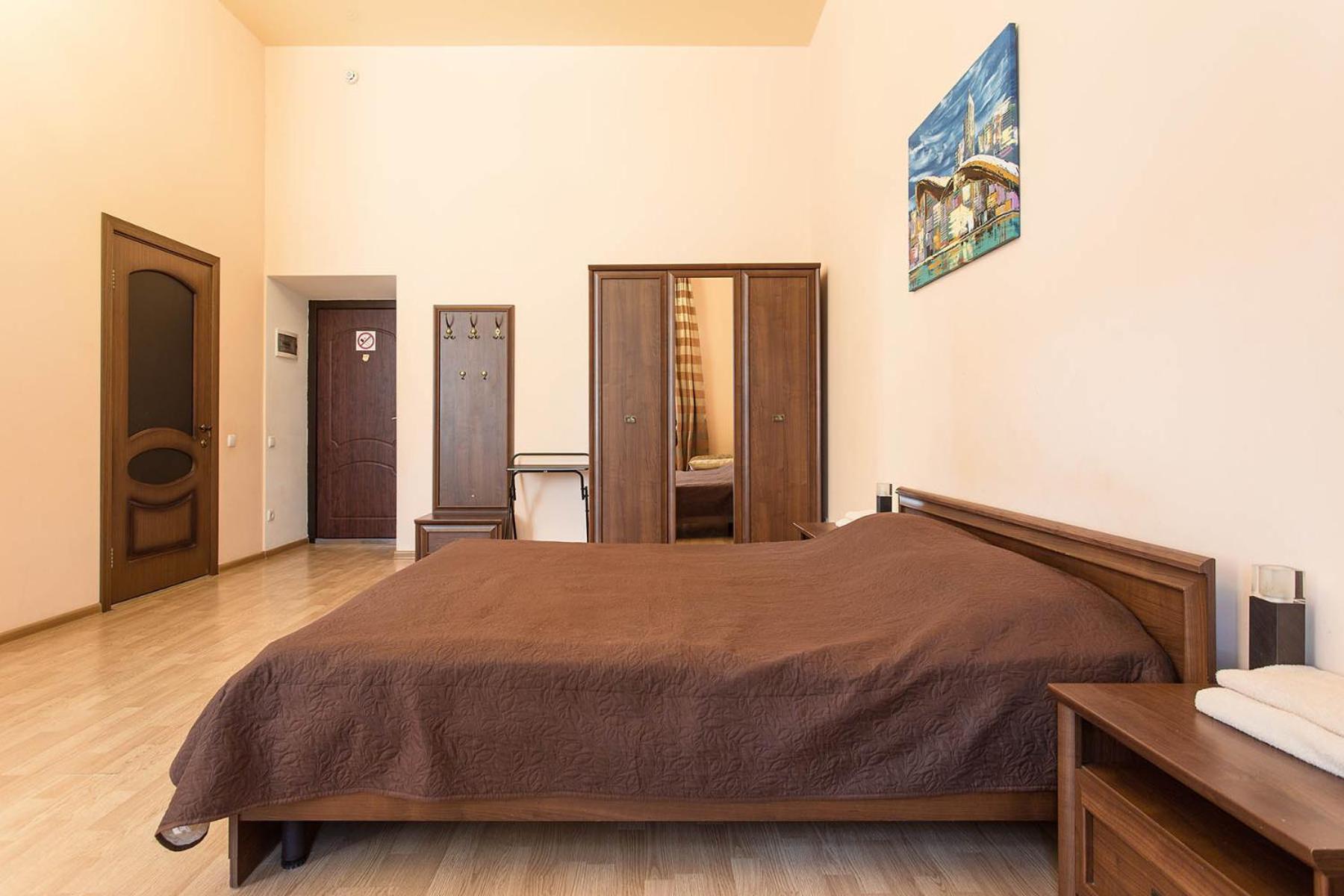 Apartments Etazh