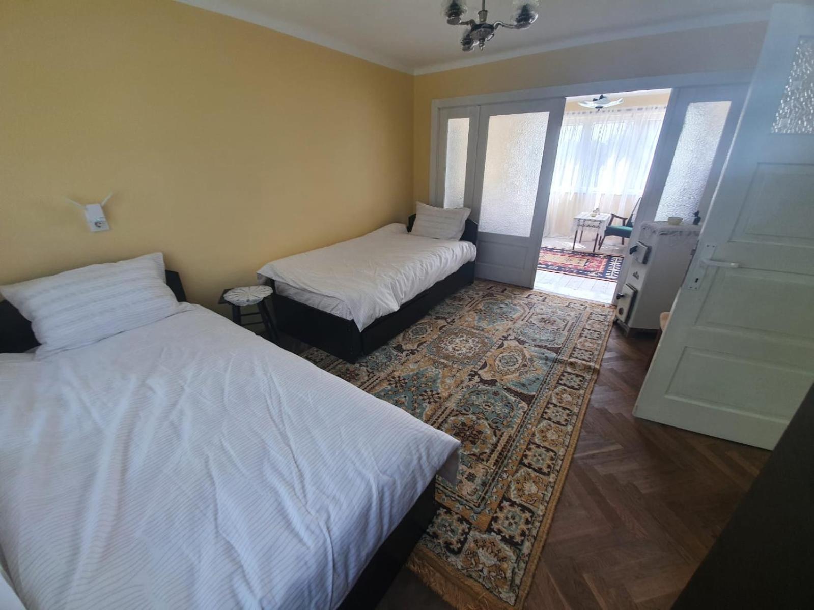 Casa rurală cu livadă LavAndra
