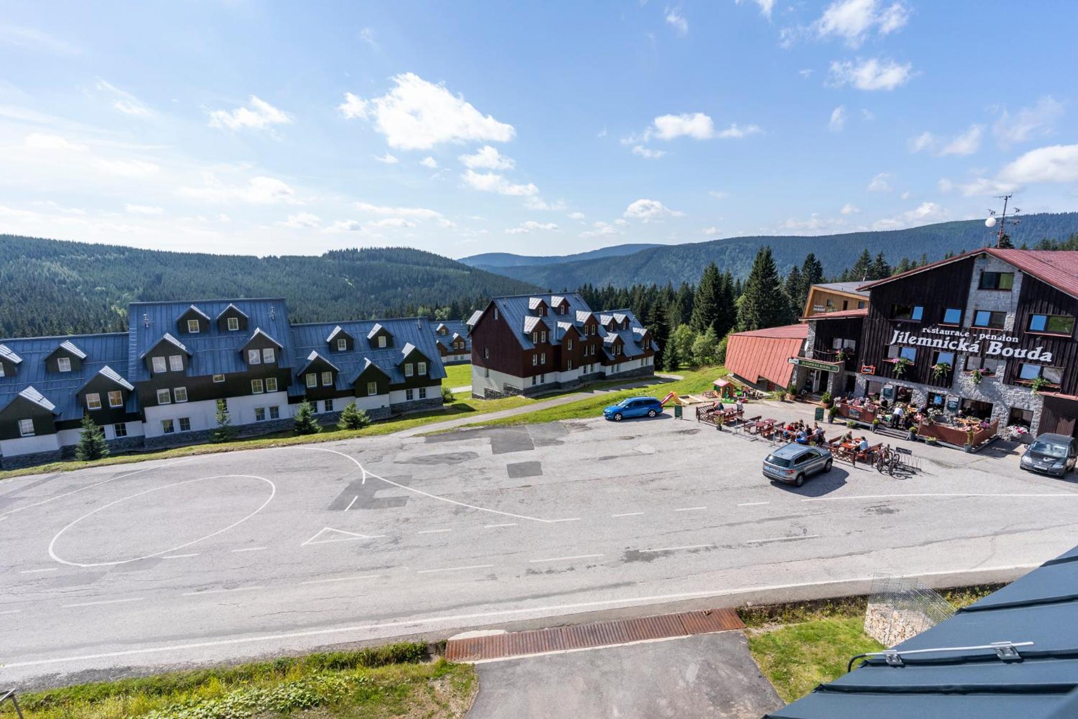 Apartmán Horní Mísečky - luxusní ubytování pro dvě rodiny s dětmi