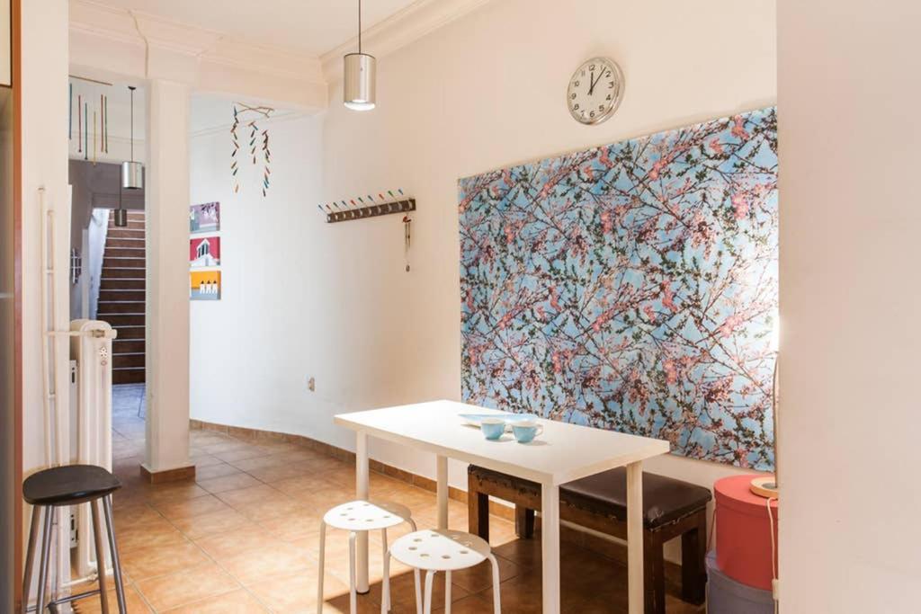 Mid century 3 bdr city centre townhouse