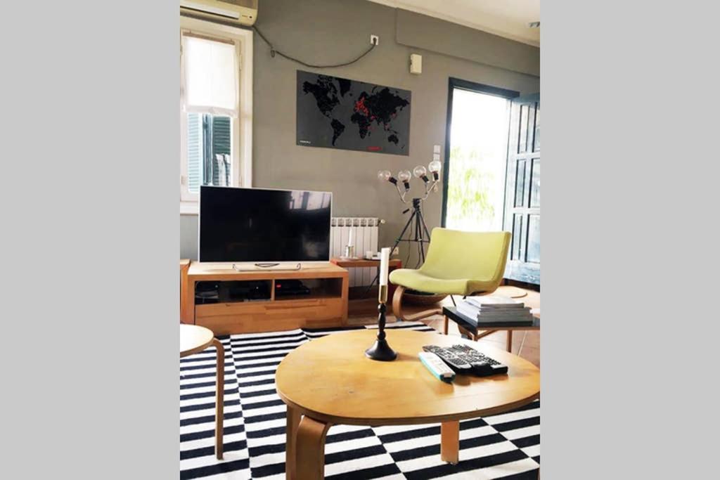Mid century 3 bdr city centre townhouse