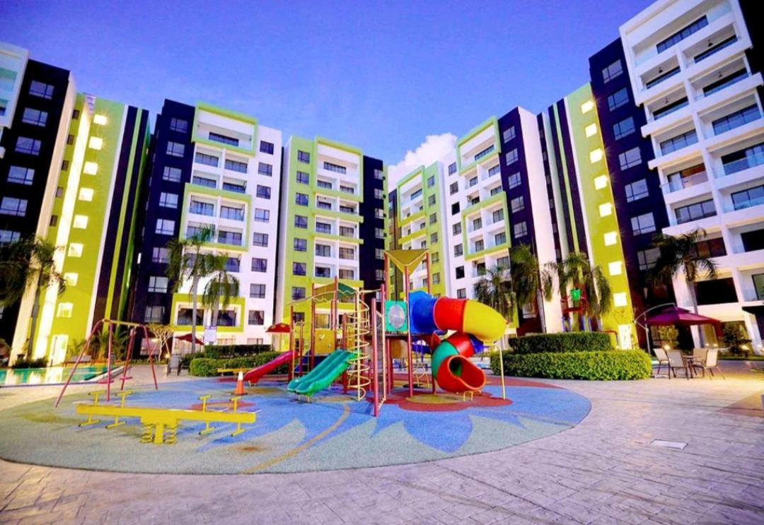 HOMESTAY COMFY CONDO with Waterpark, Pool, Playground & Gym photo 8