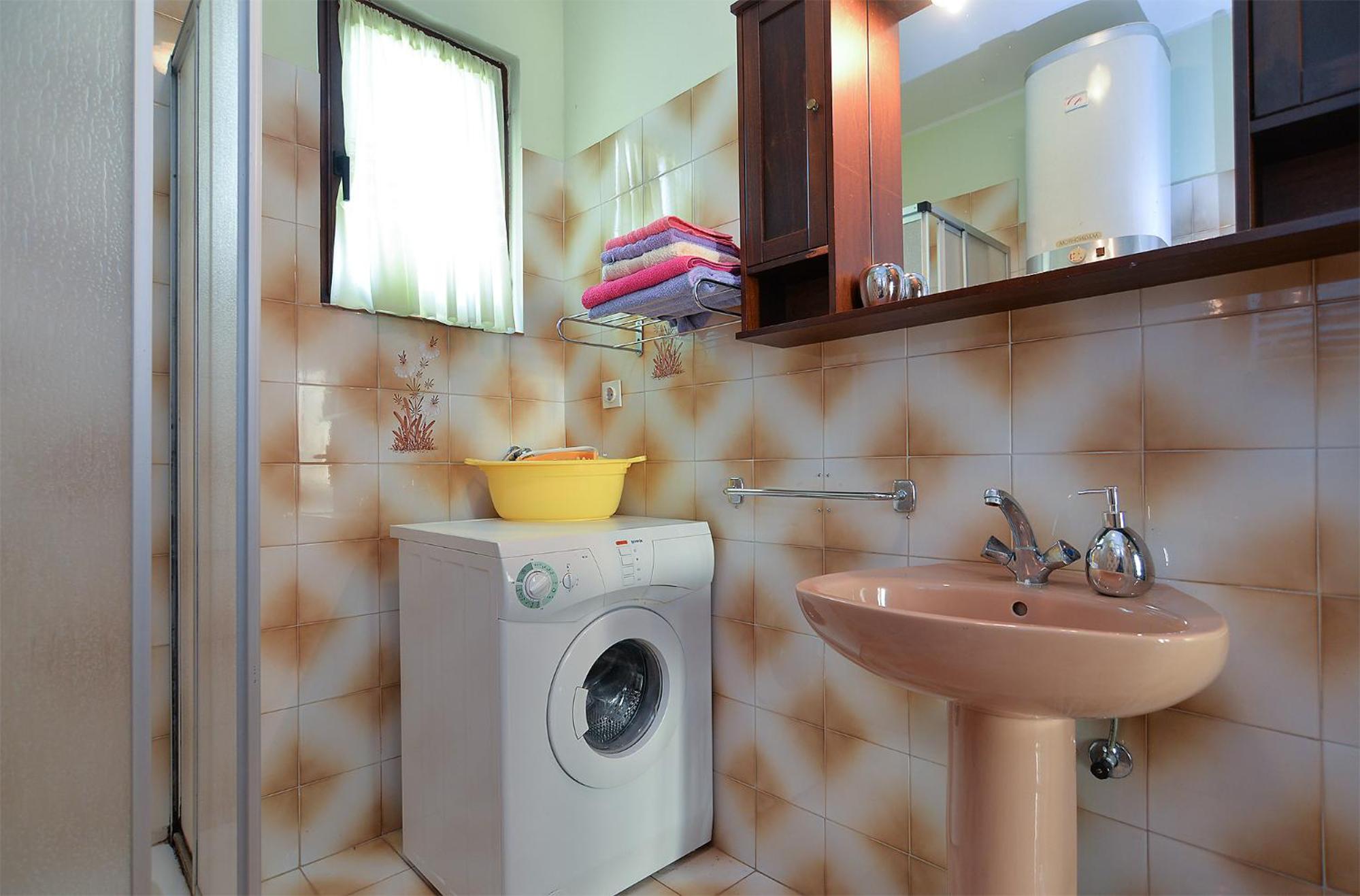 Apartment Mario 2060 view 4