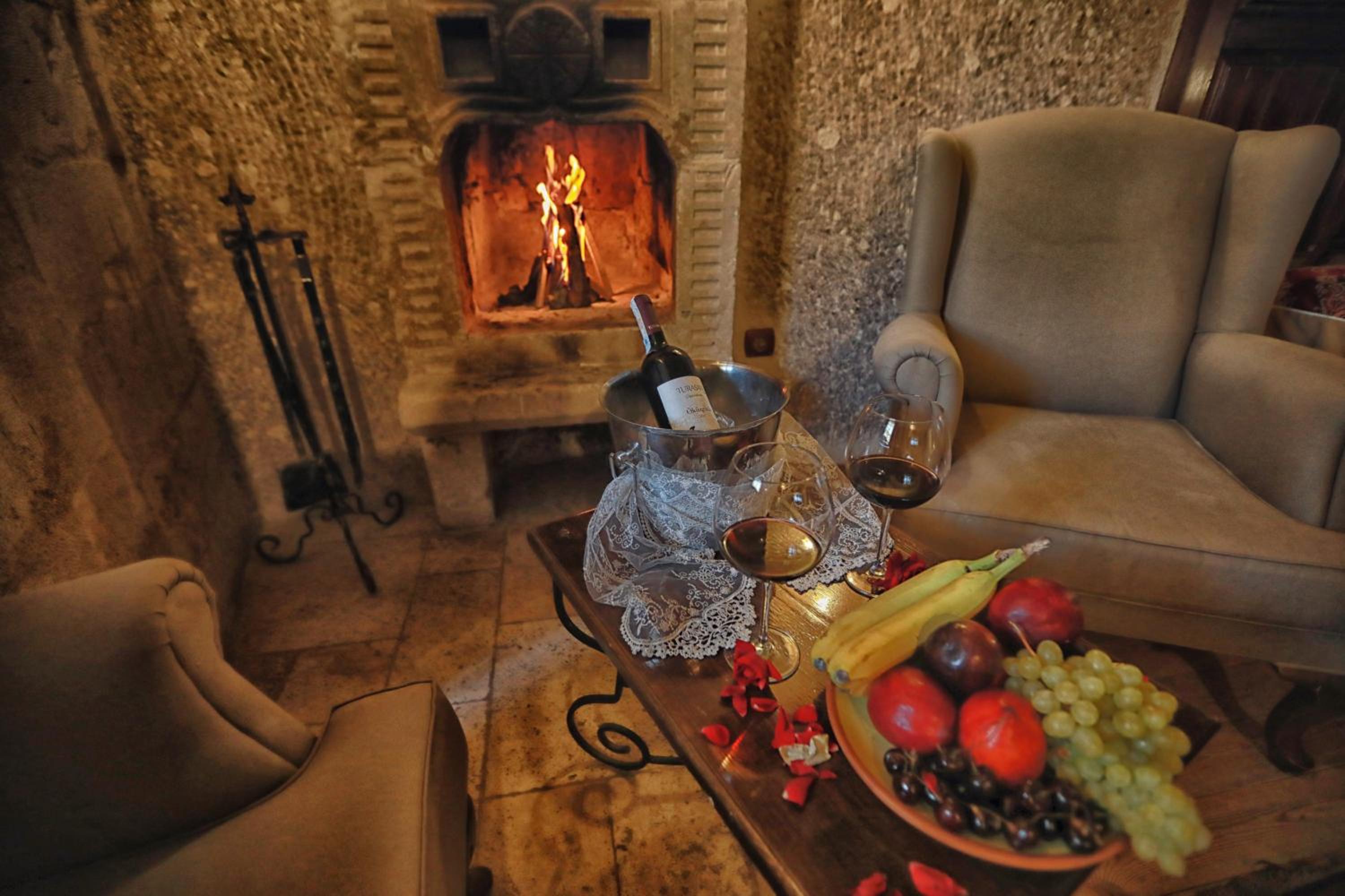 Traveller's Cave Hotel - Image 125