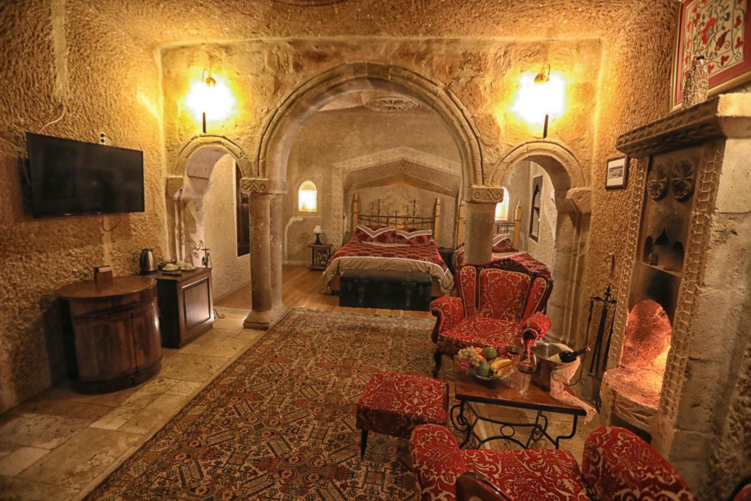 Traveller's Cave Hotel - Image 119