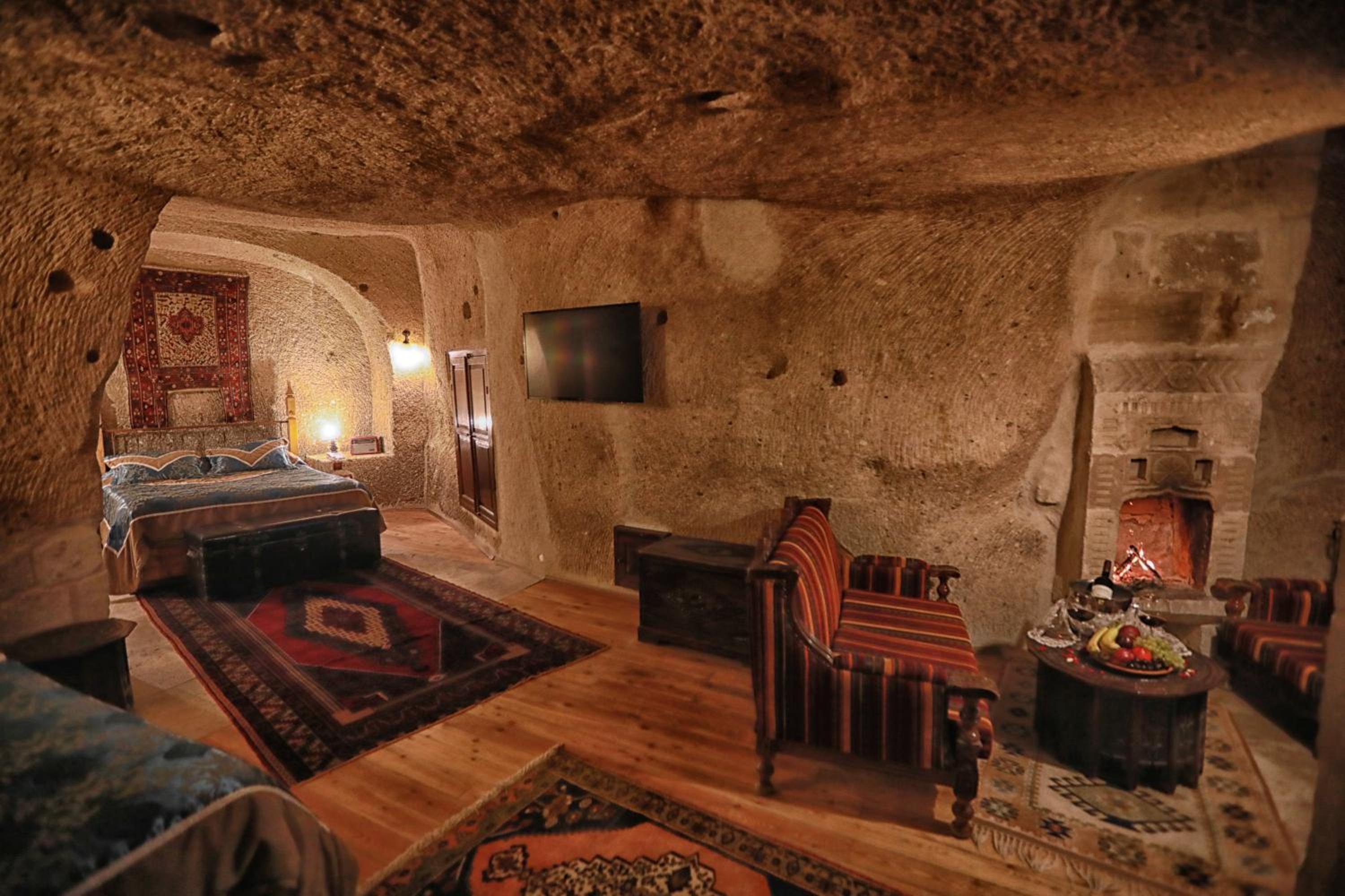 Traveller's Cave Hotel - Image 114
