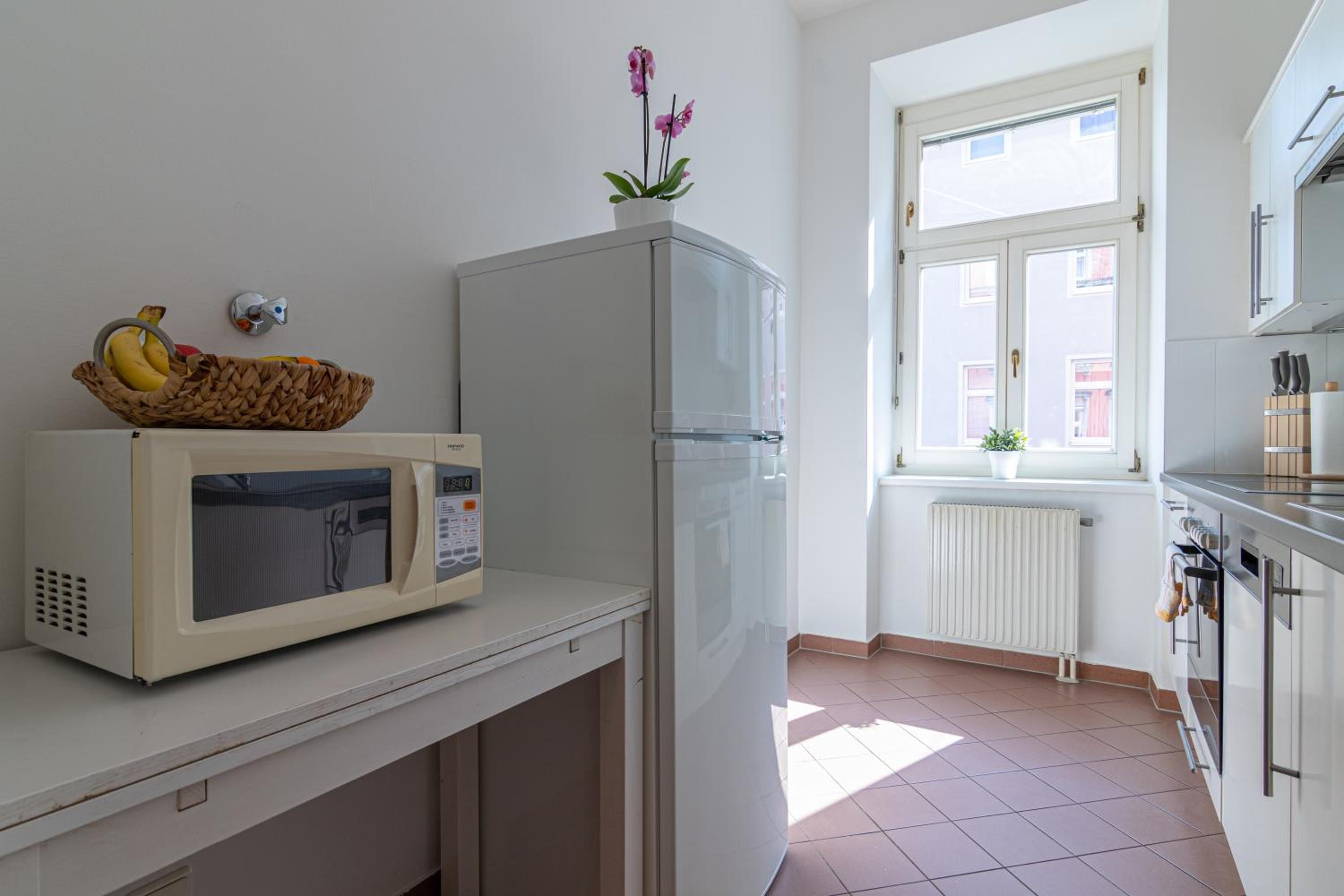 Yeshello Elegant Apartment near Central Vienna