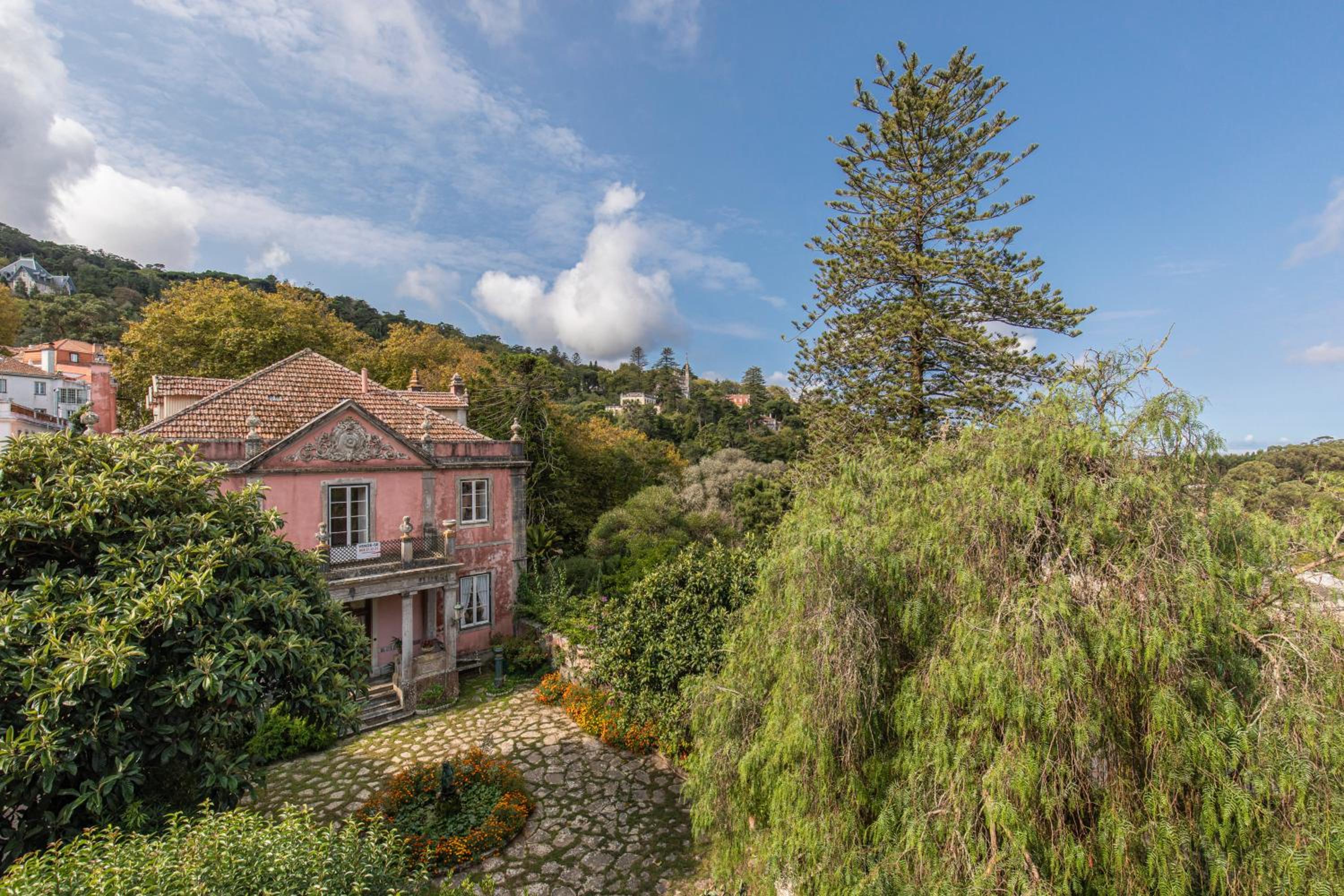 Pendoa Sintra Collection-Soft Opening