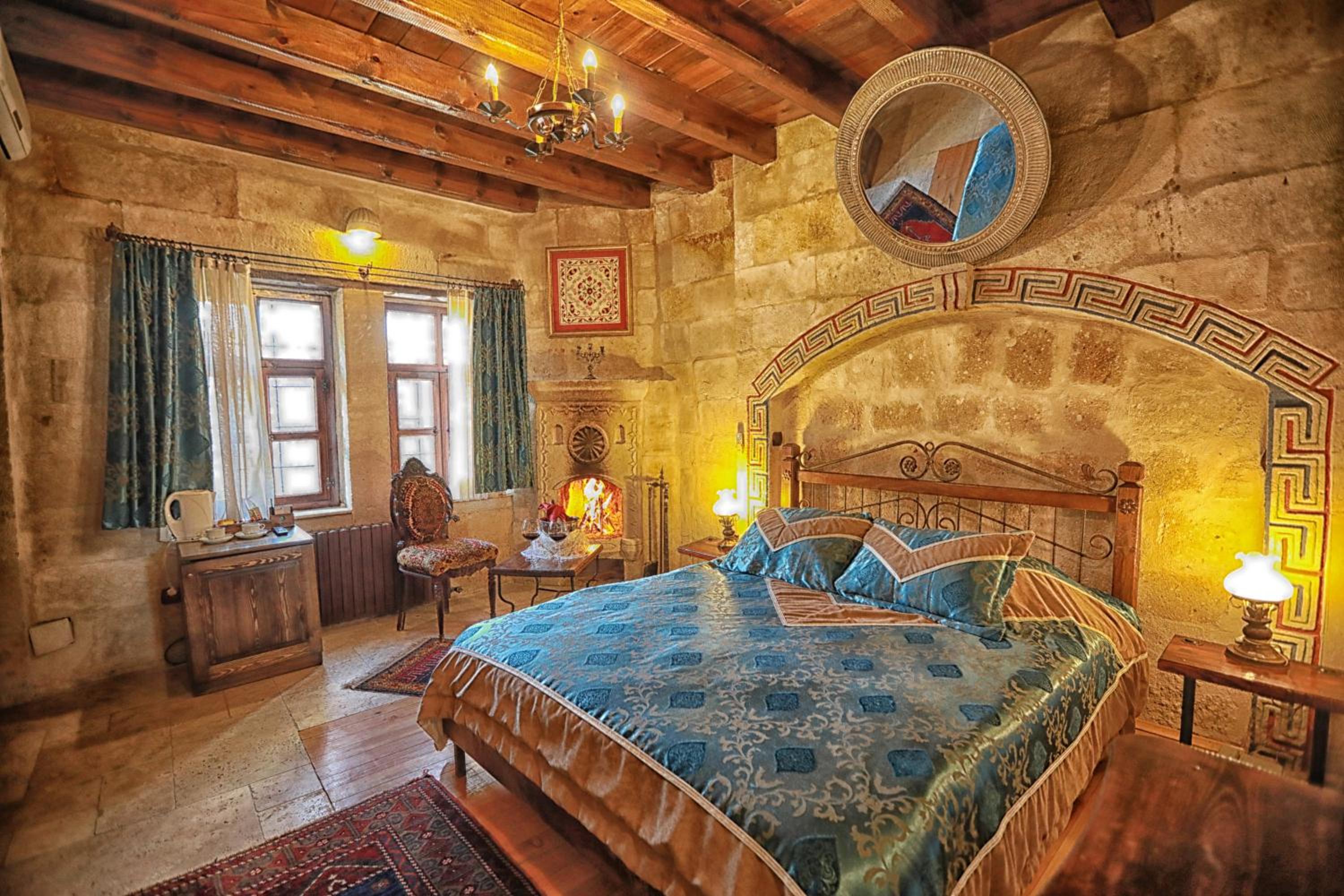 Traveller's Cave Hotel - Image 77