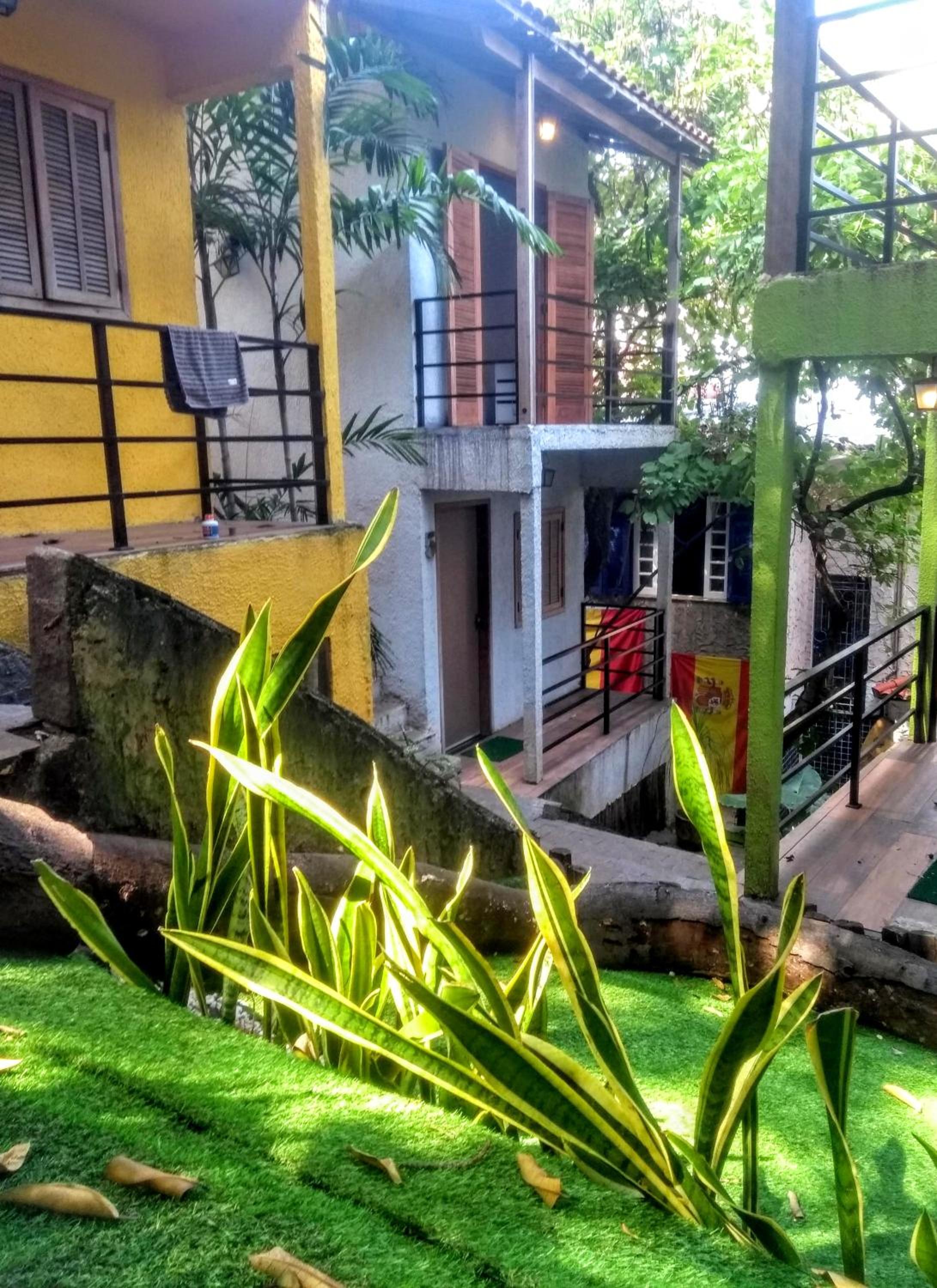 Pura Vida Hostel