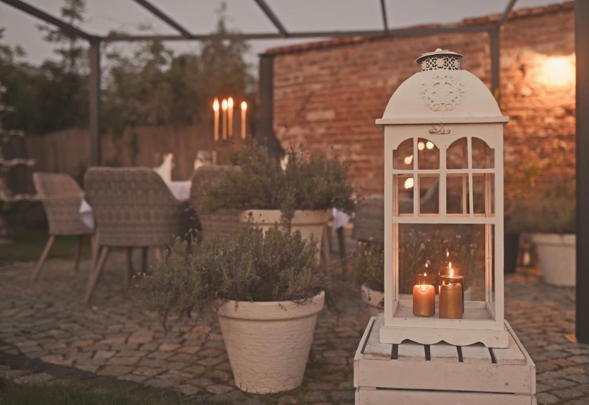 outdoor BBQ area