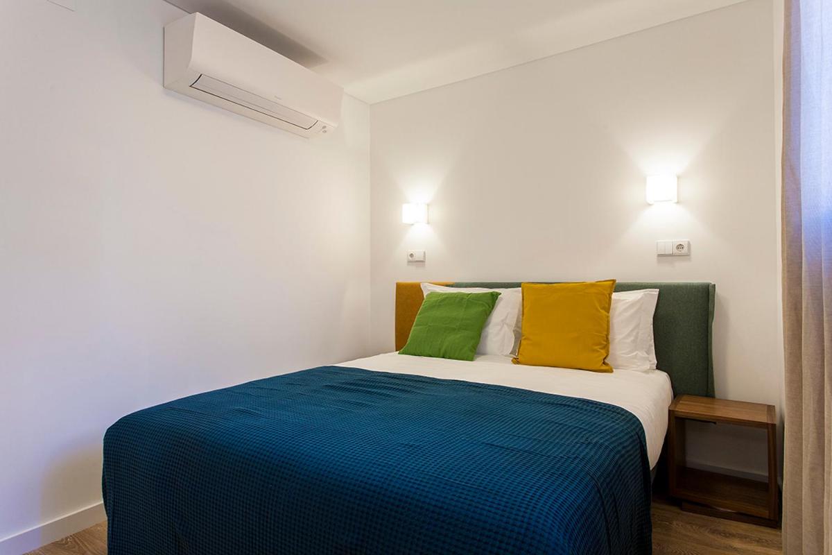 LovelyStay - Lovely Chiado Studio view 3